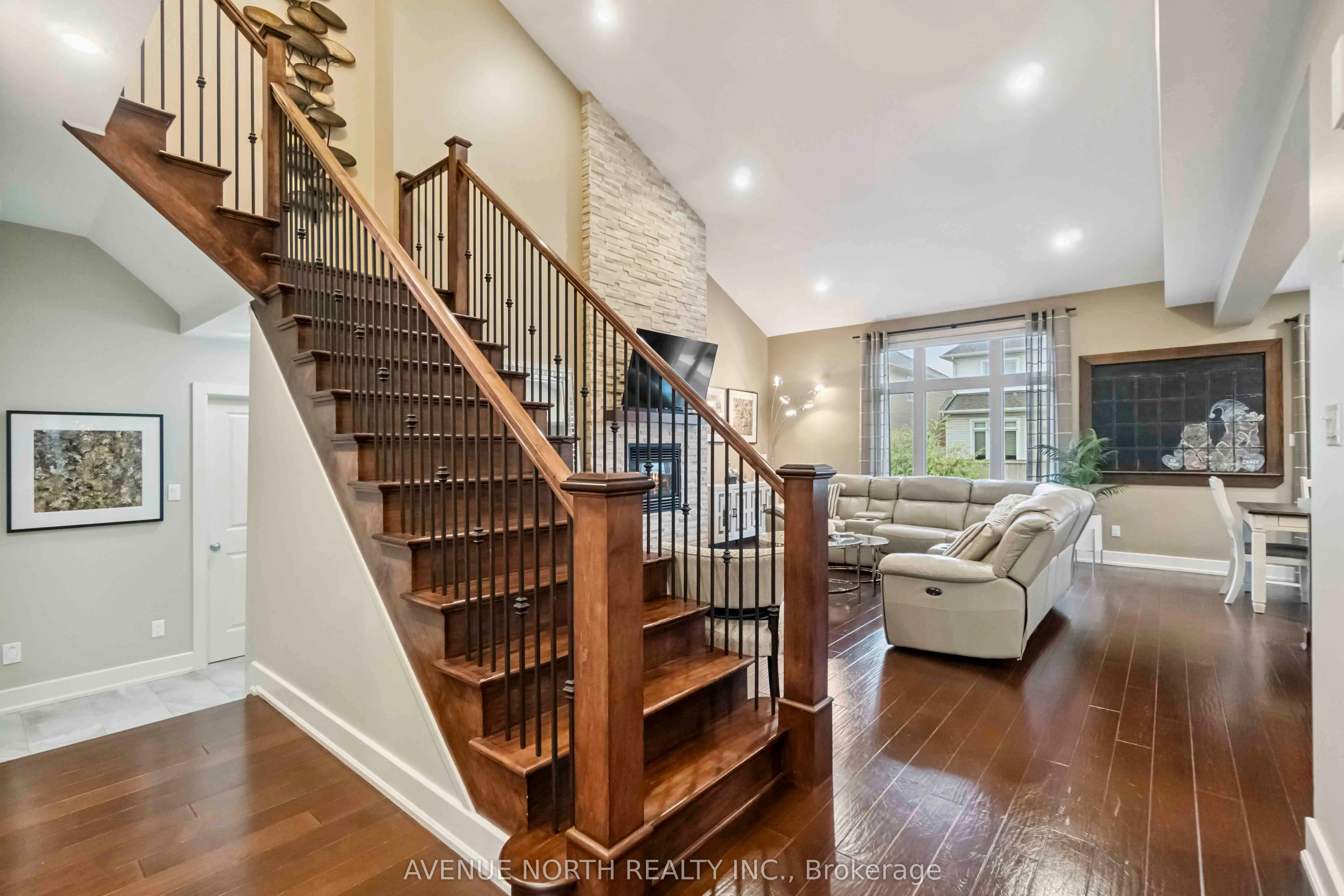 718 BUNCHBERRY Way