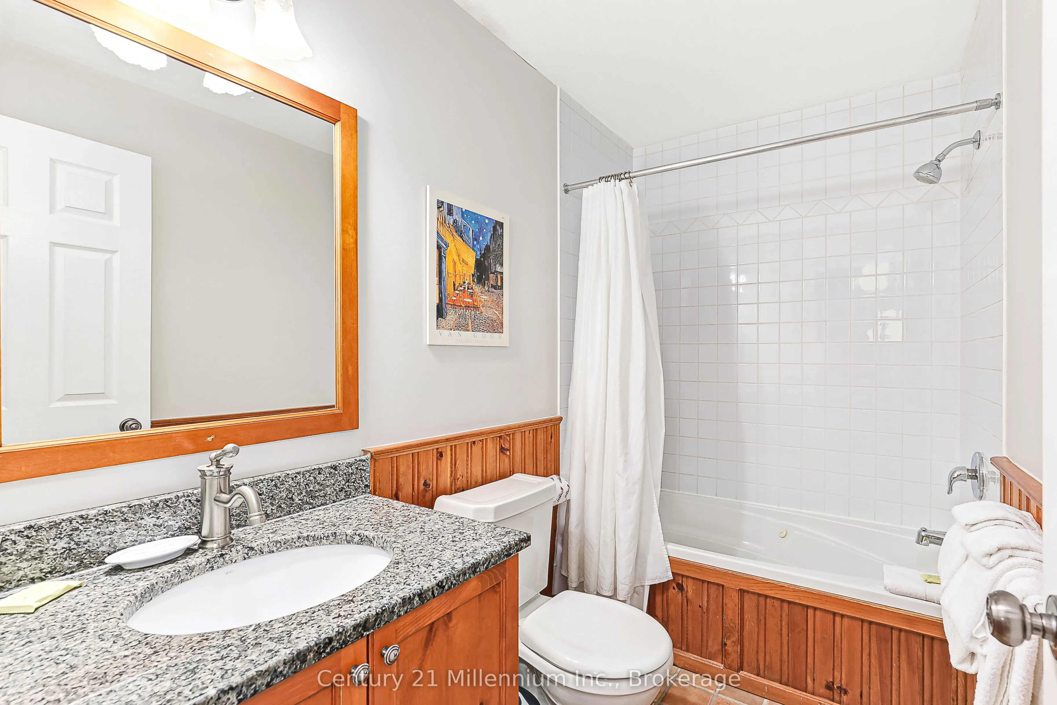 184 Snowbridge Way, #120