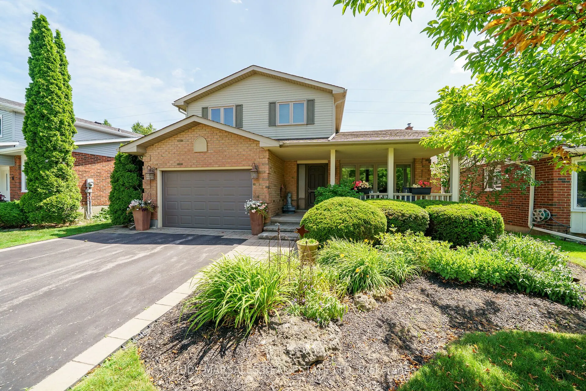 12 Vance Crescent