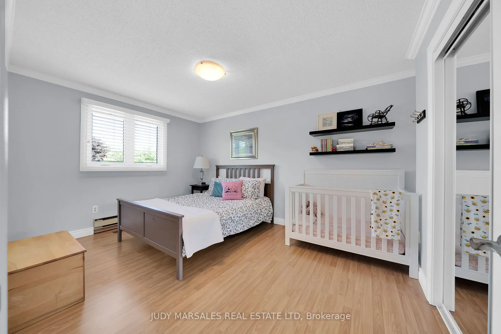 12 Vance Crescent