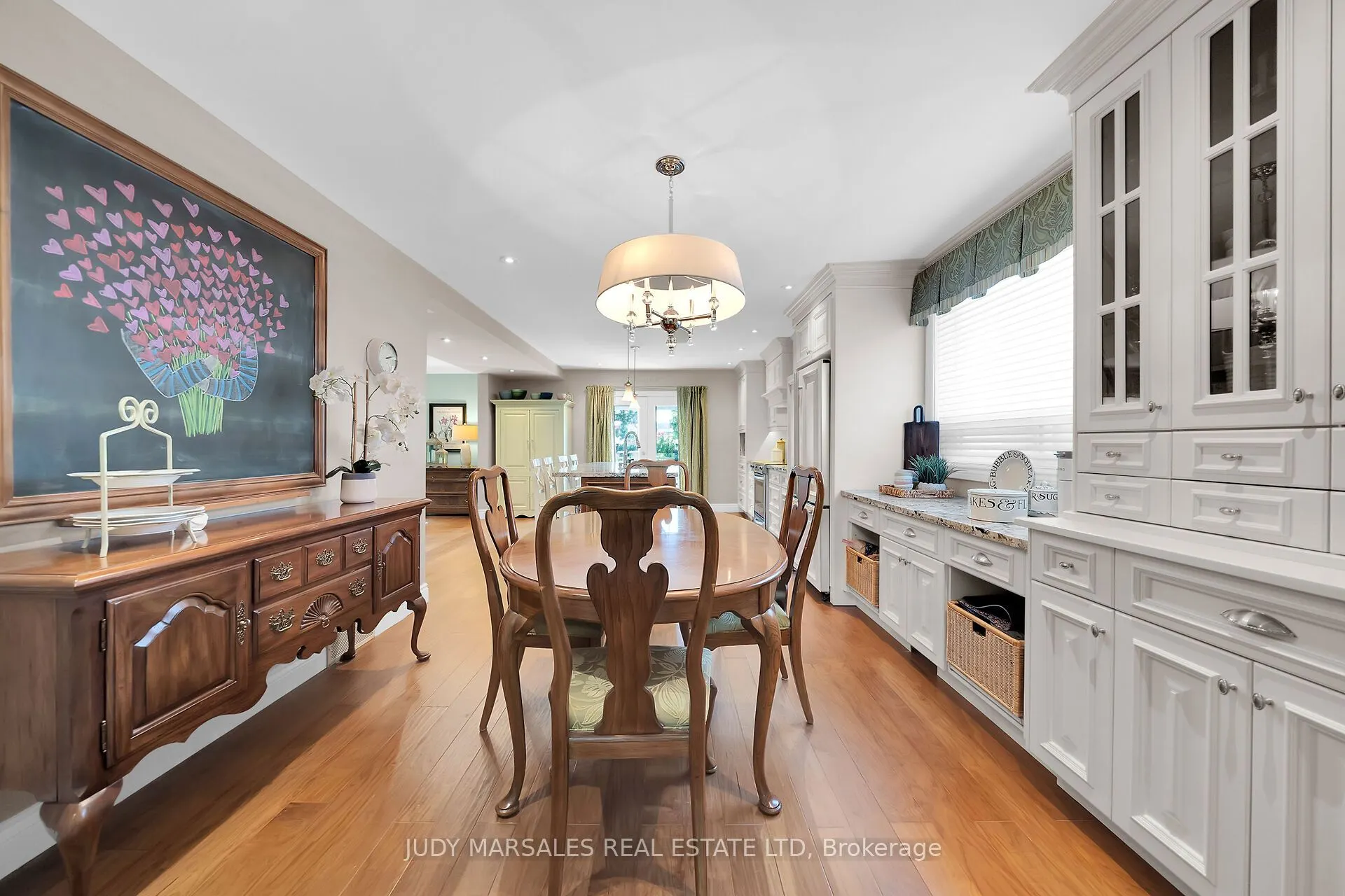 12 Vance Crescent