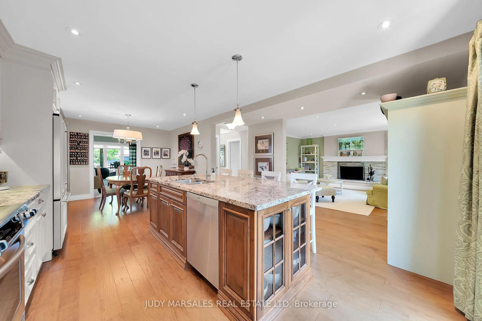 12 Vance Crescent
