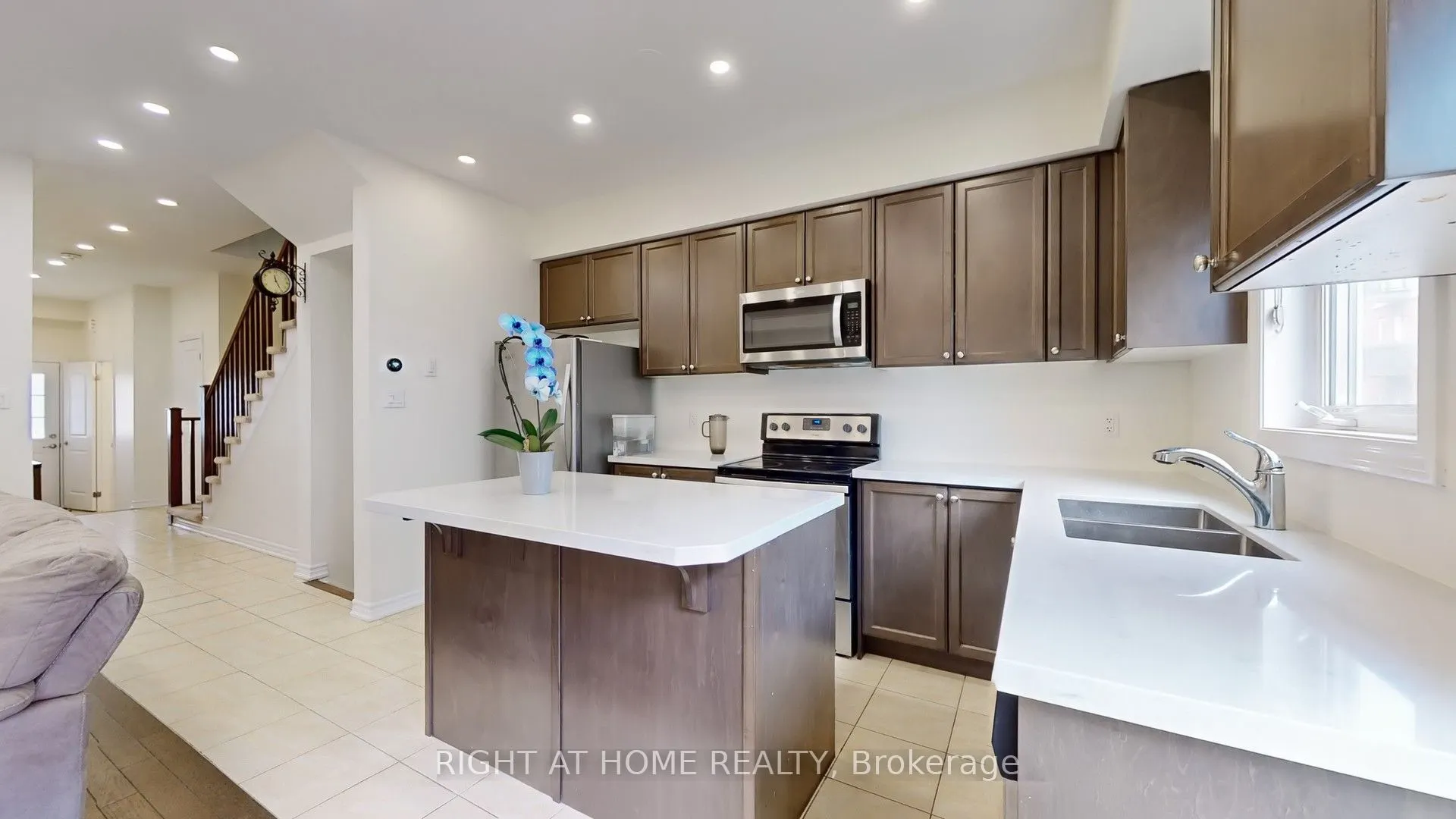 124 Mosaic Drive