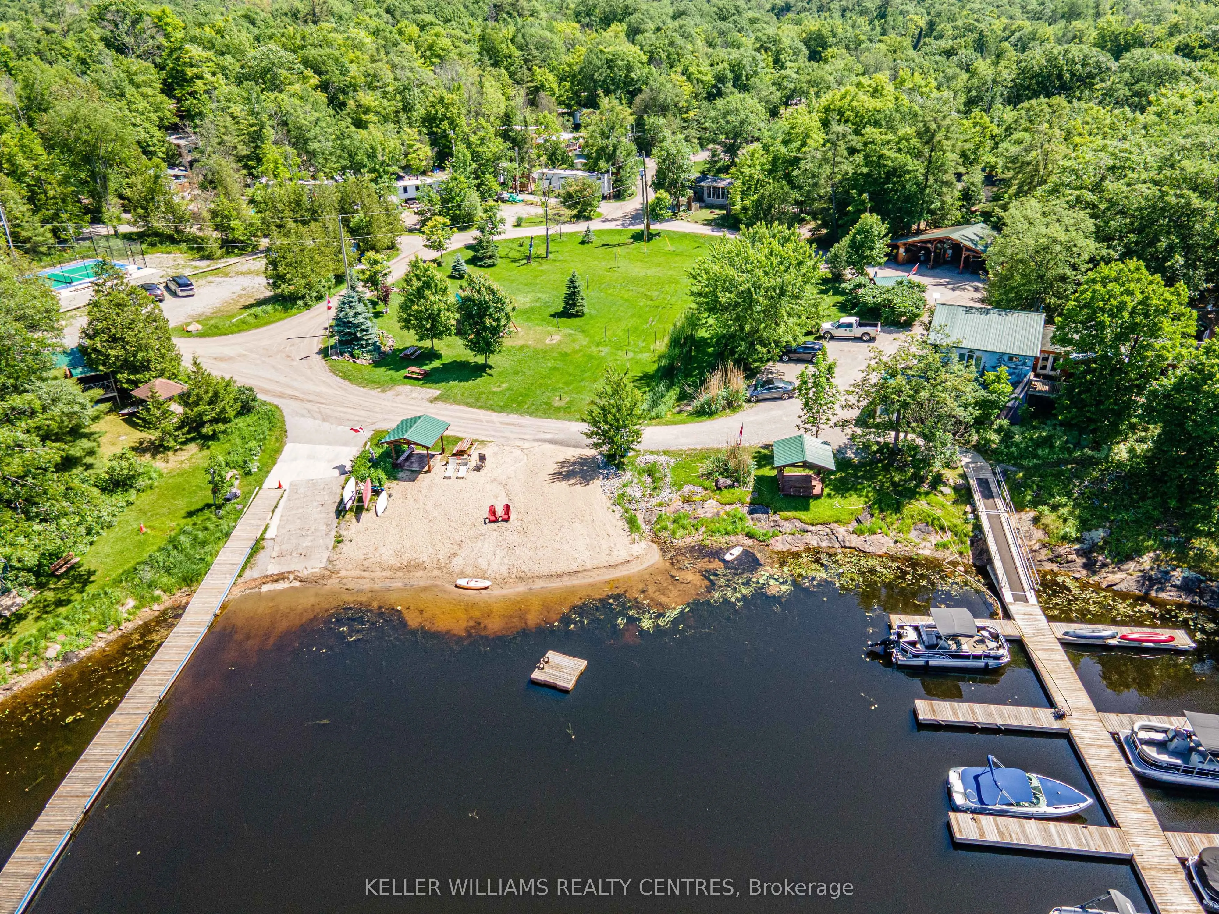 202 HIDDEN GLEN Road, #Unit #4