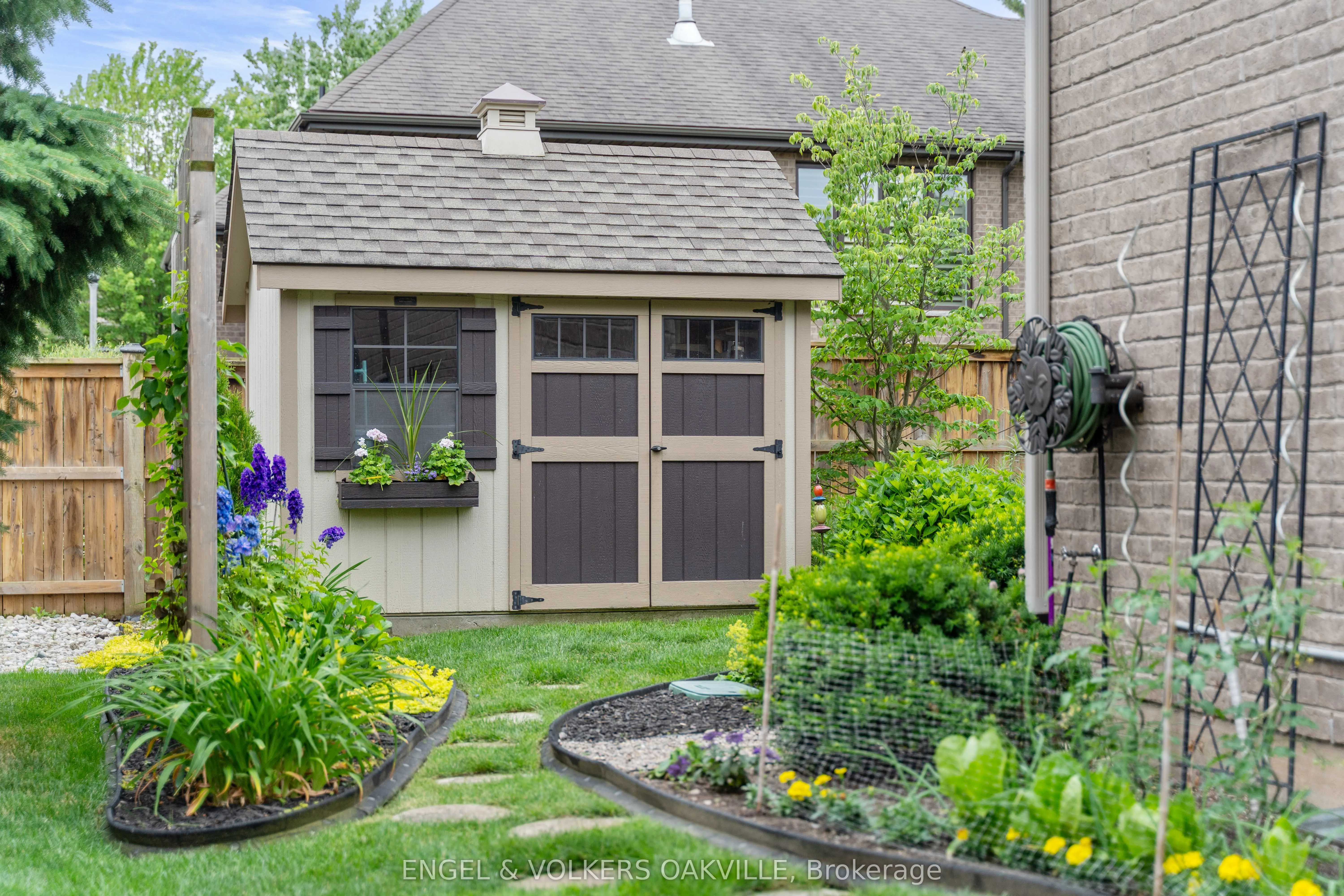 23 Tulip Tree Road