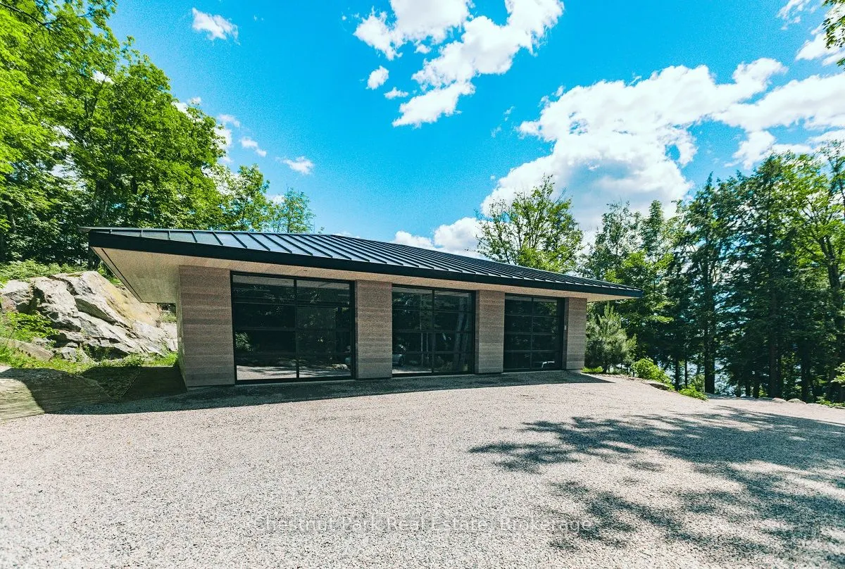 1737 Peninsula Road