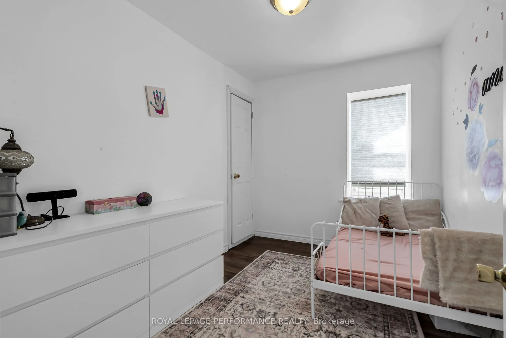 149 Dominion Street S
