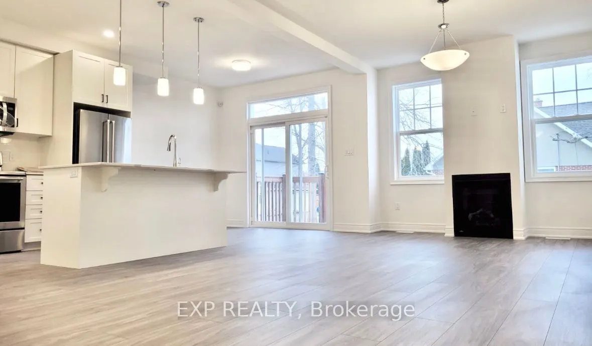 4 Paradise Grove