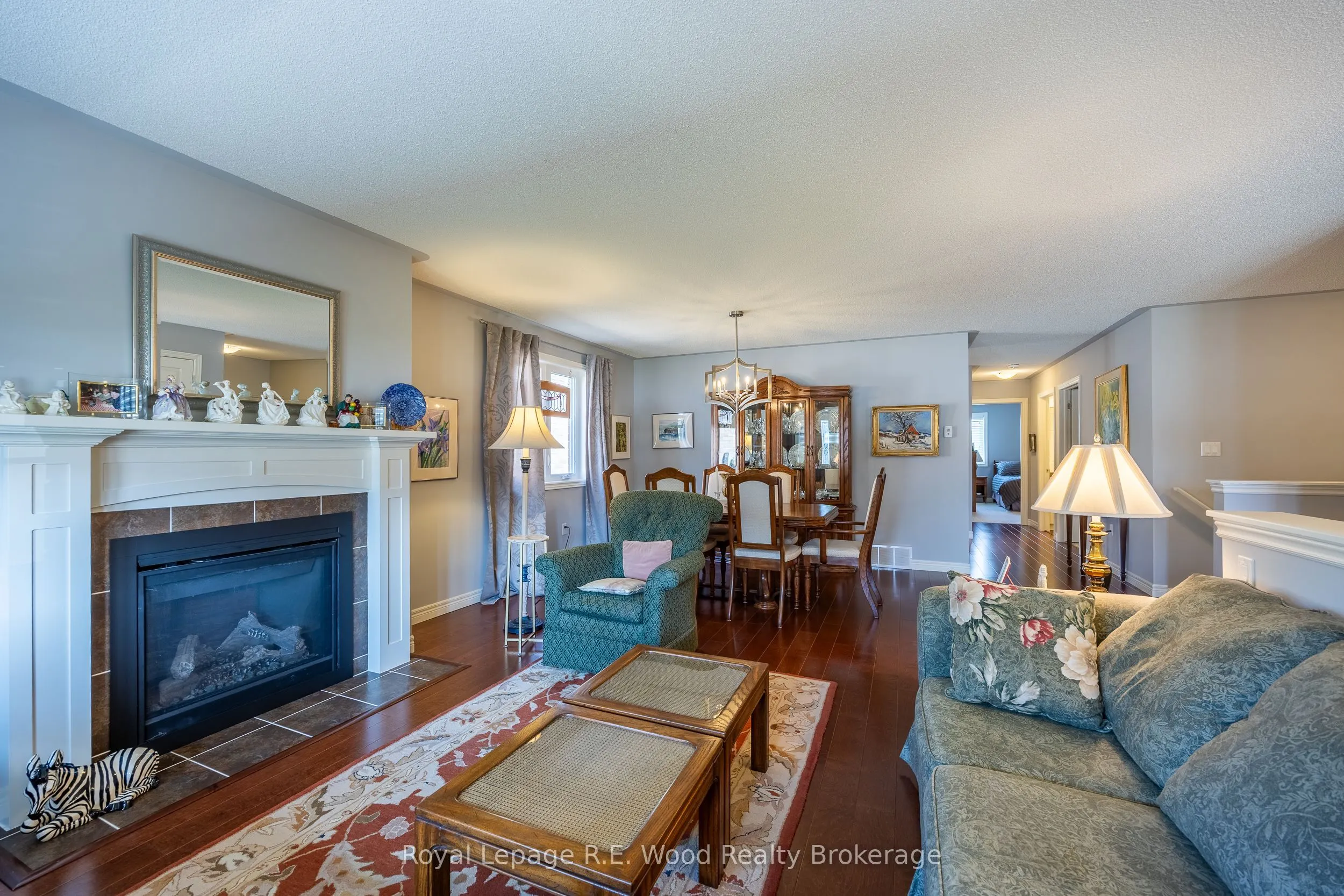 32 Esseltine Drive