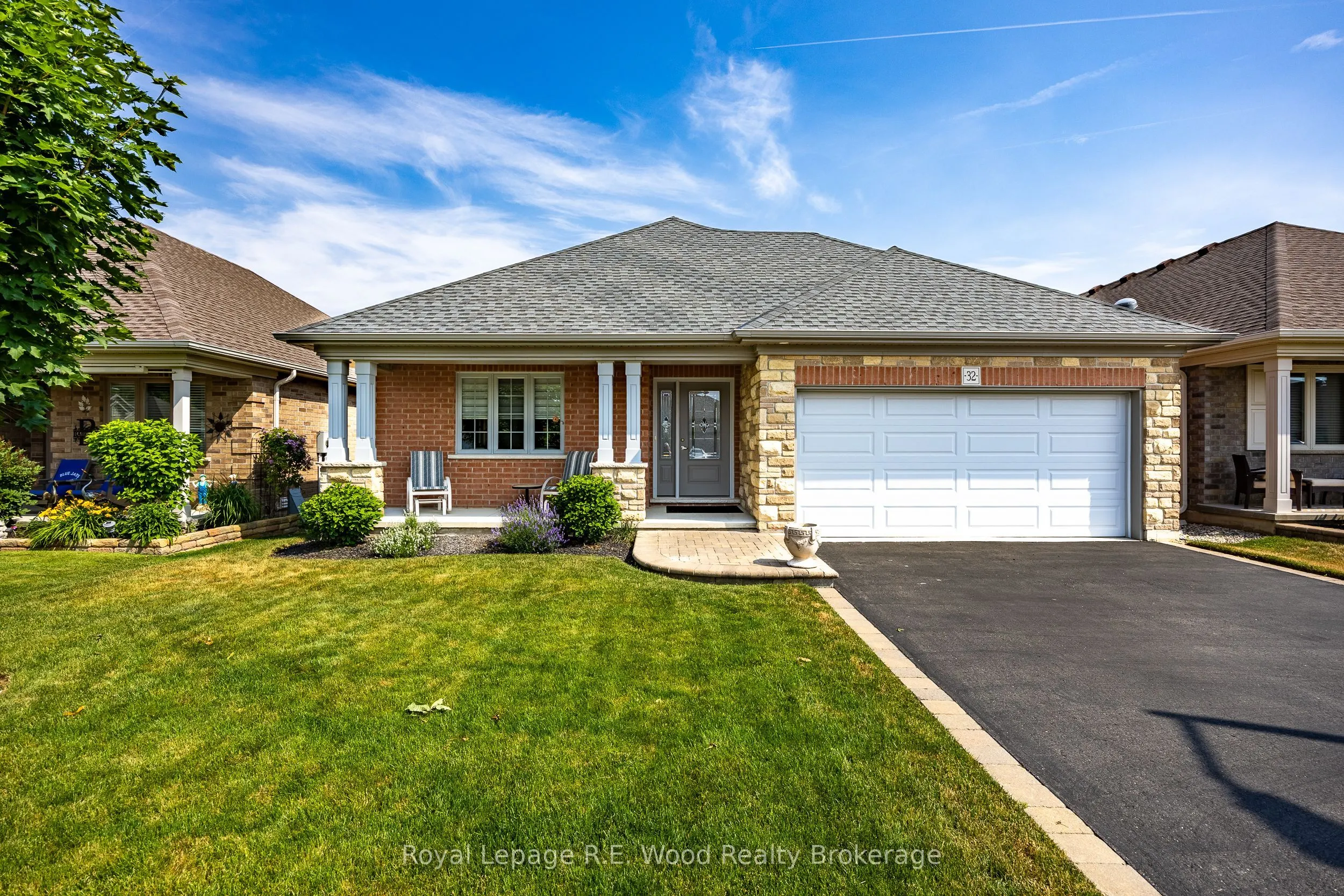32 Esseltine Drive
