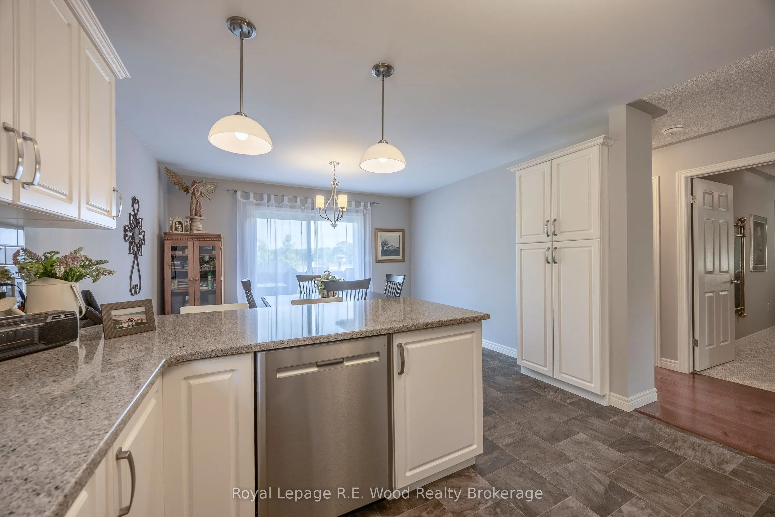 32 Esseltine Drive