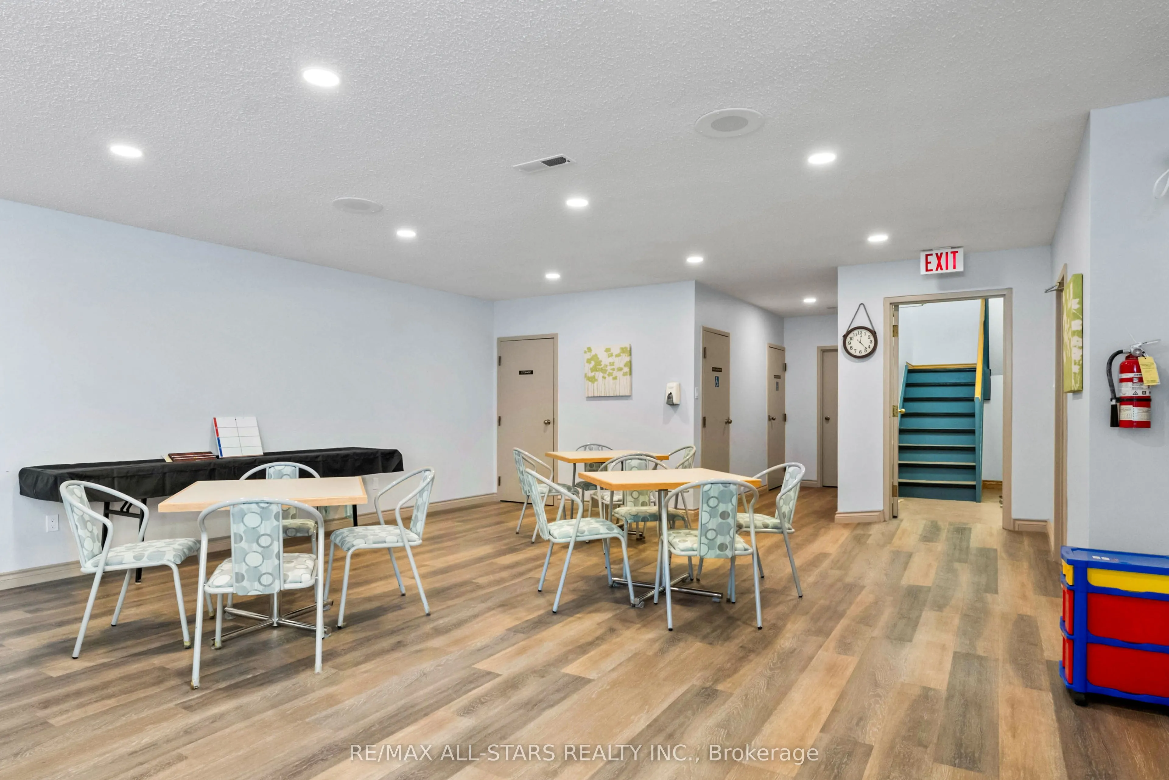 2 Heritage Way, #208