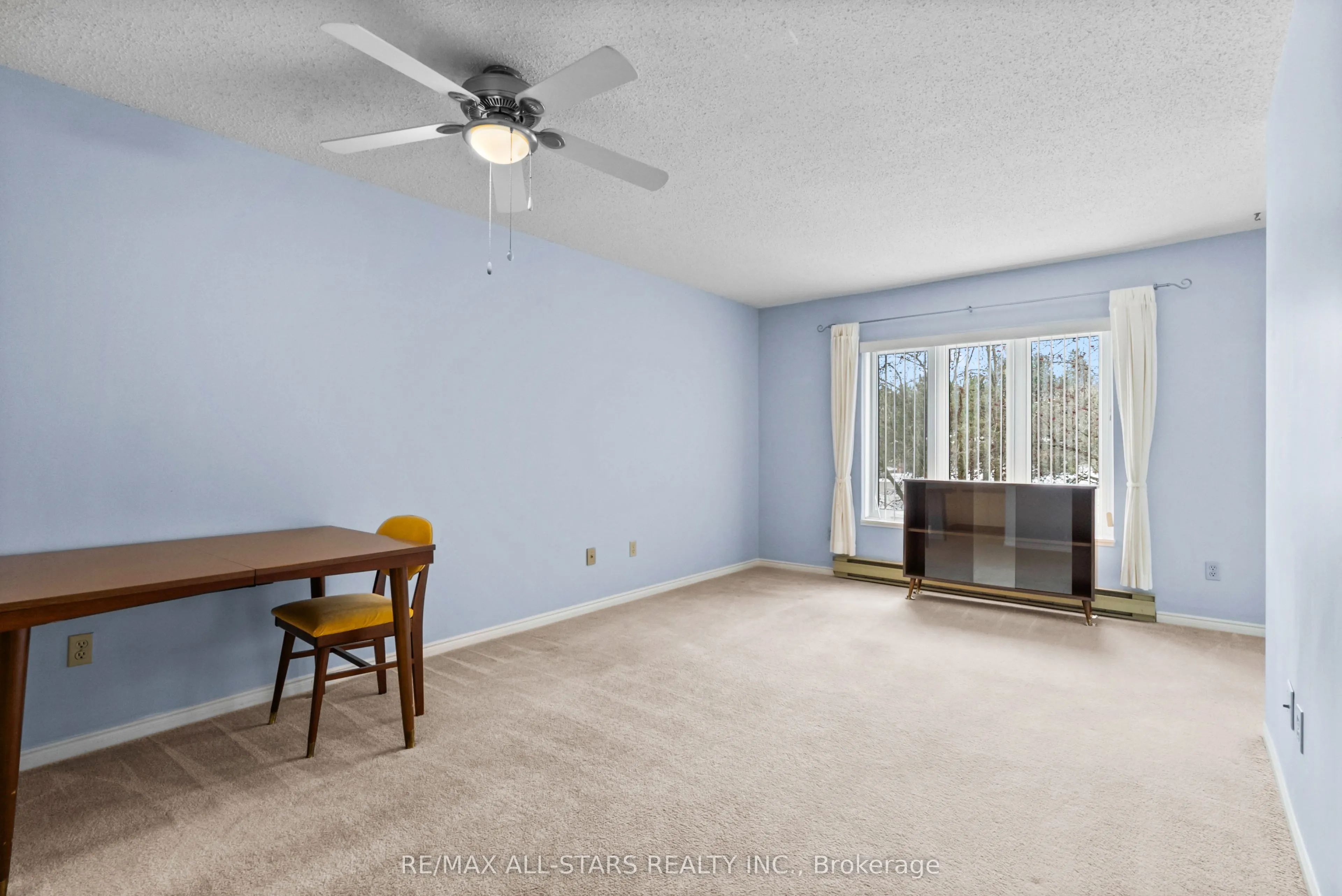 2 Heritage Way, #208