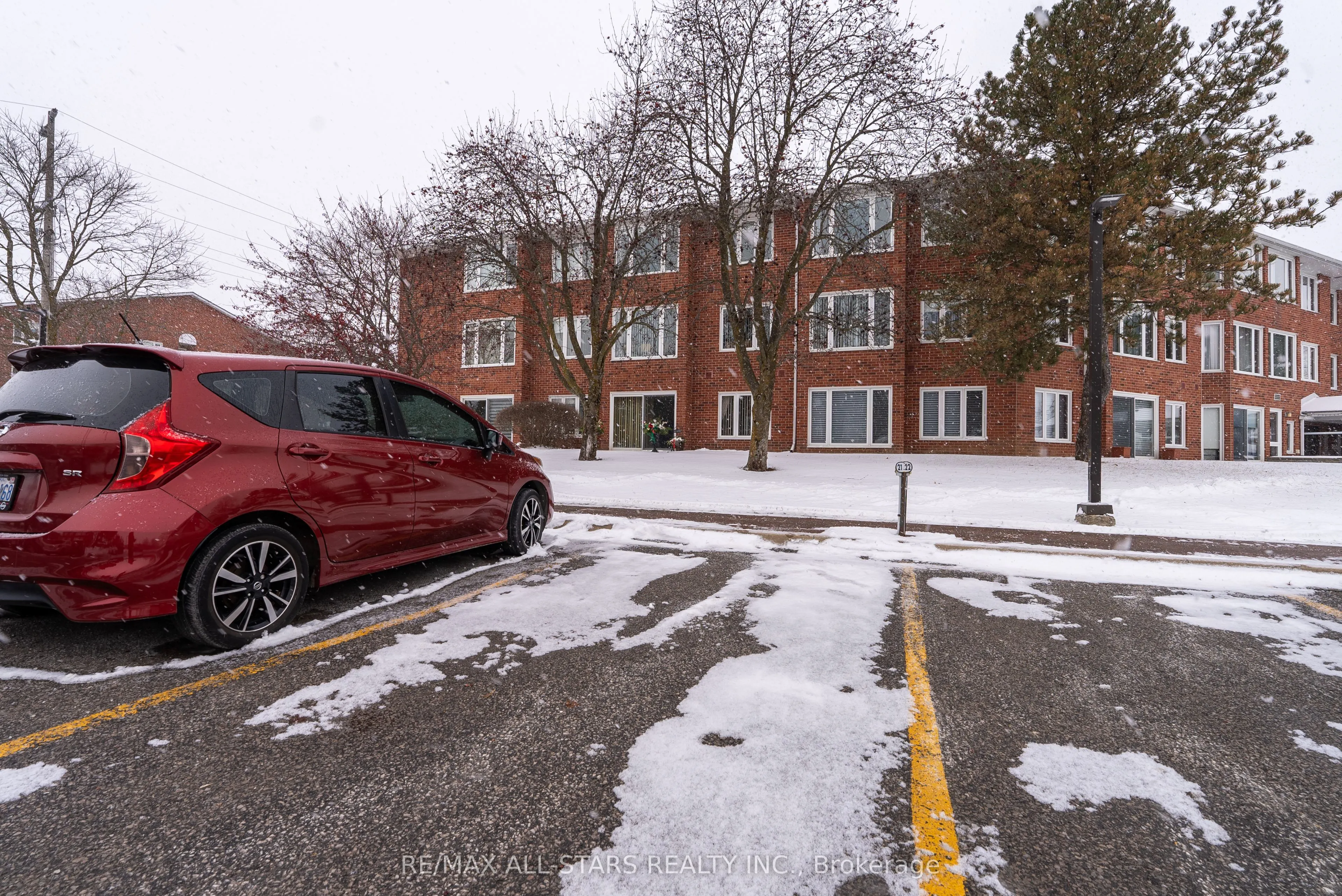 2 Heritage Way, #208