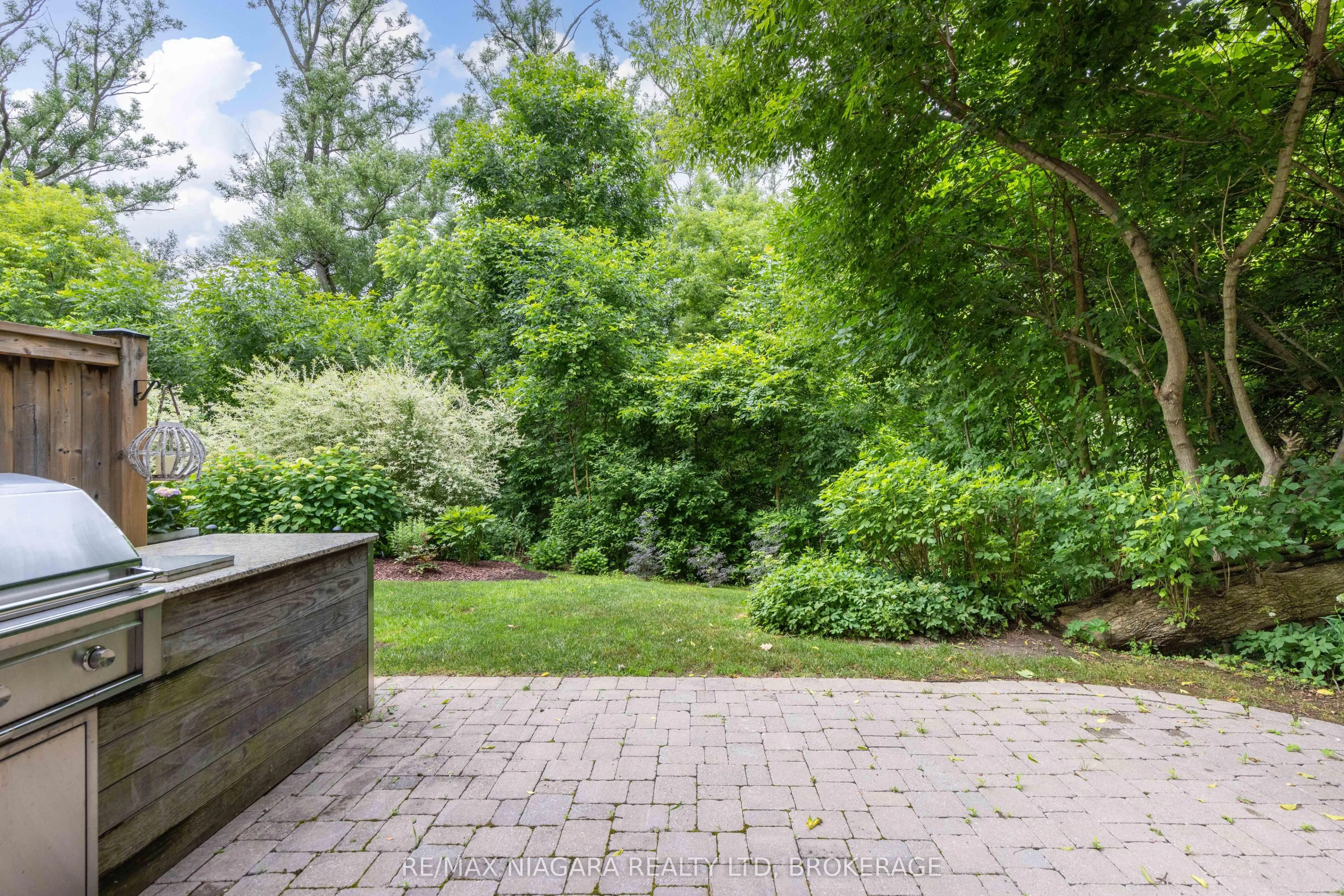 4 Aberdeen Lane S, #5