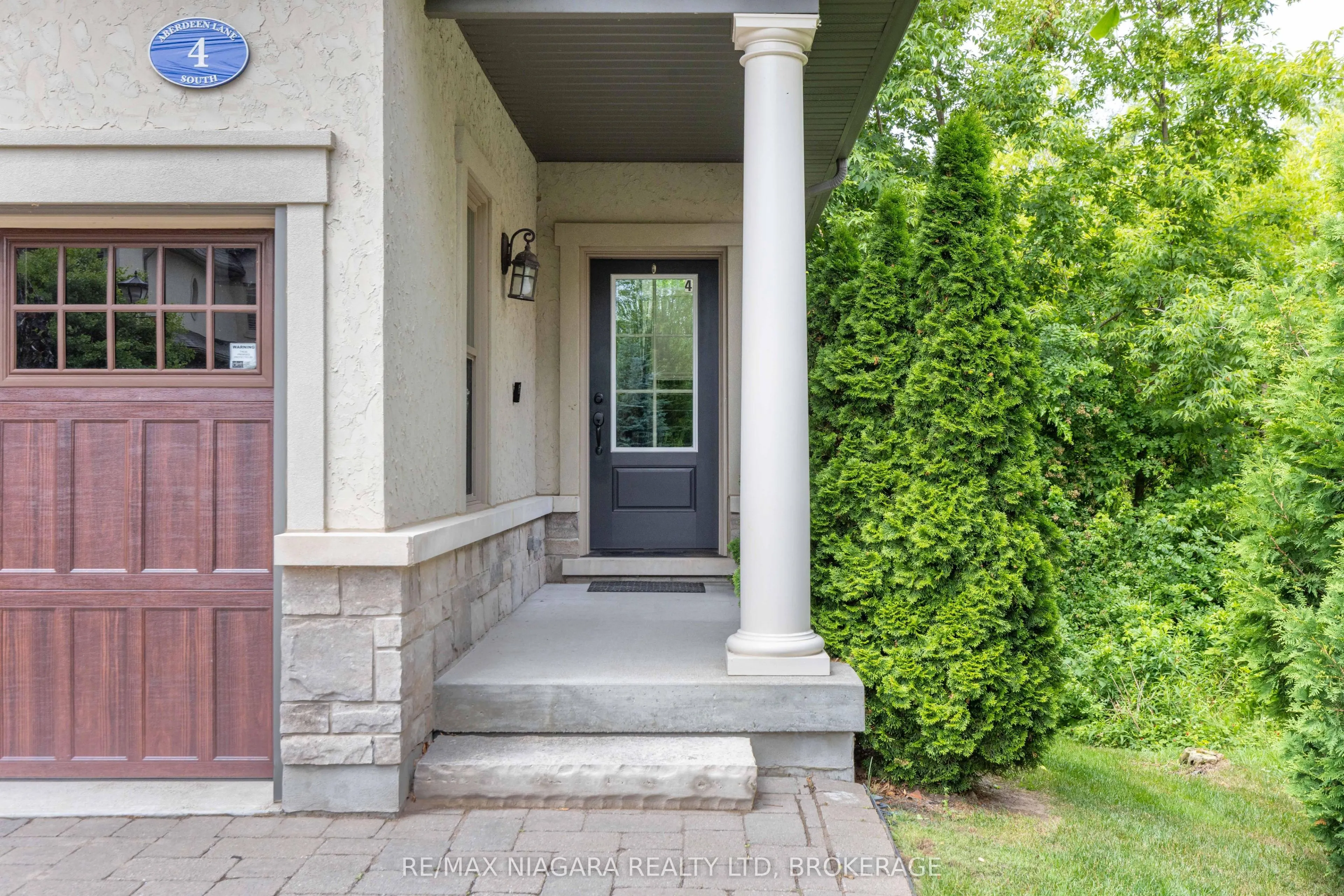 4 Aberdeen Lane S, #5