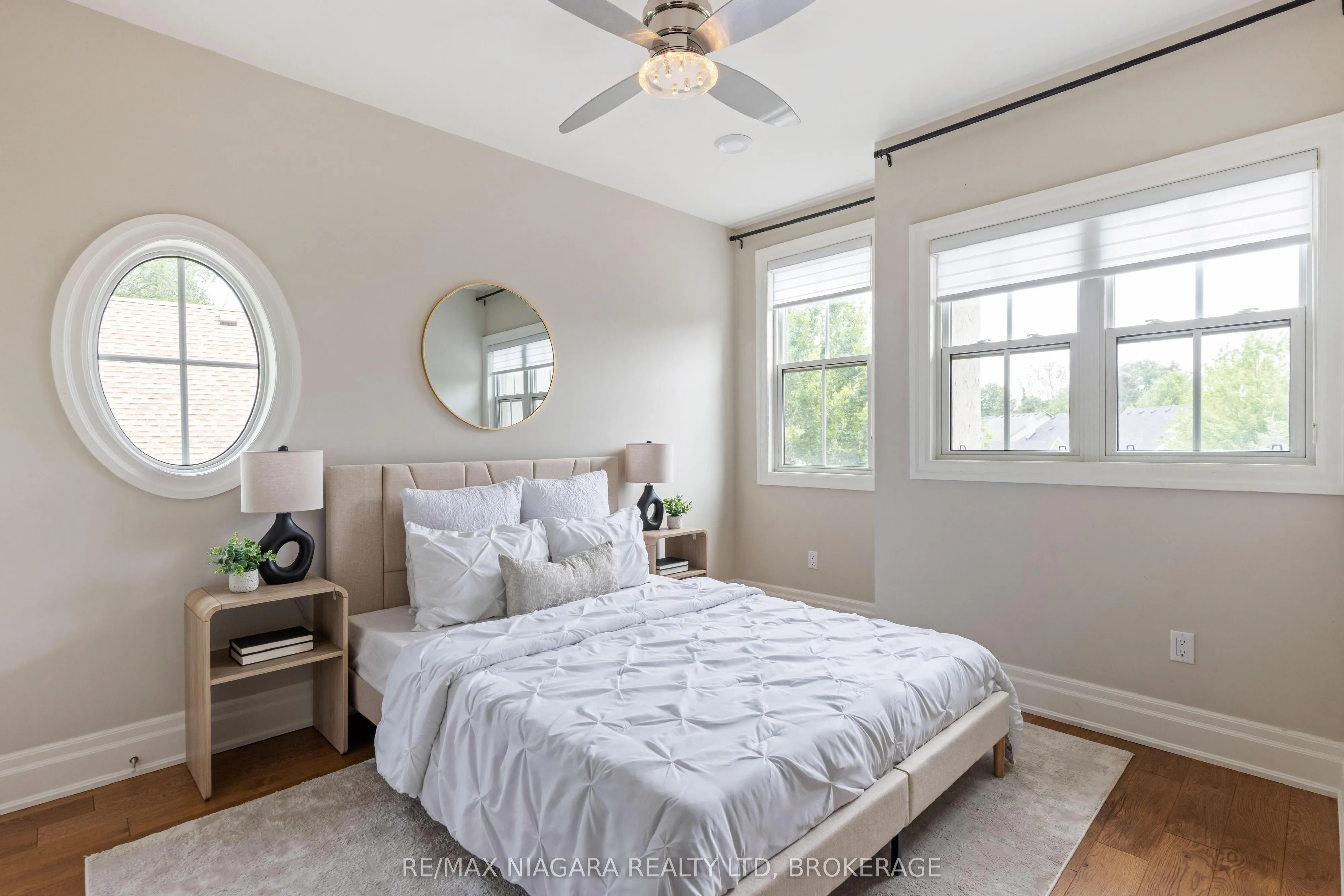 4 Aberdeen Lane S, #5