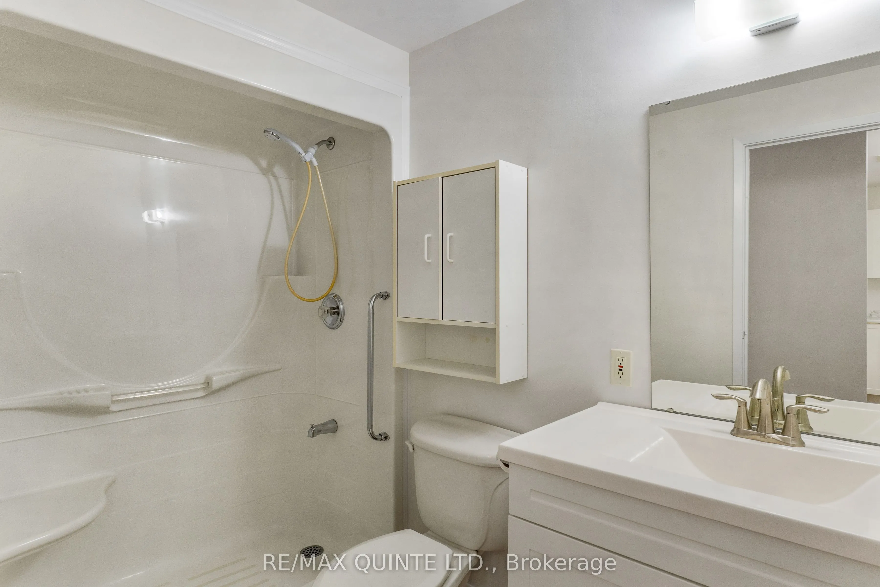 20 Fourth Avenue, #105