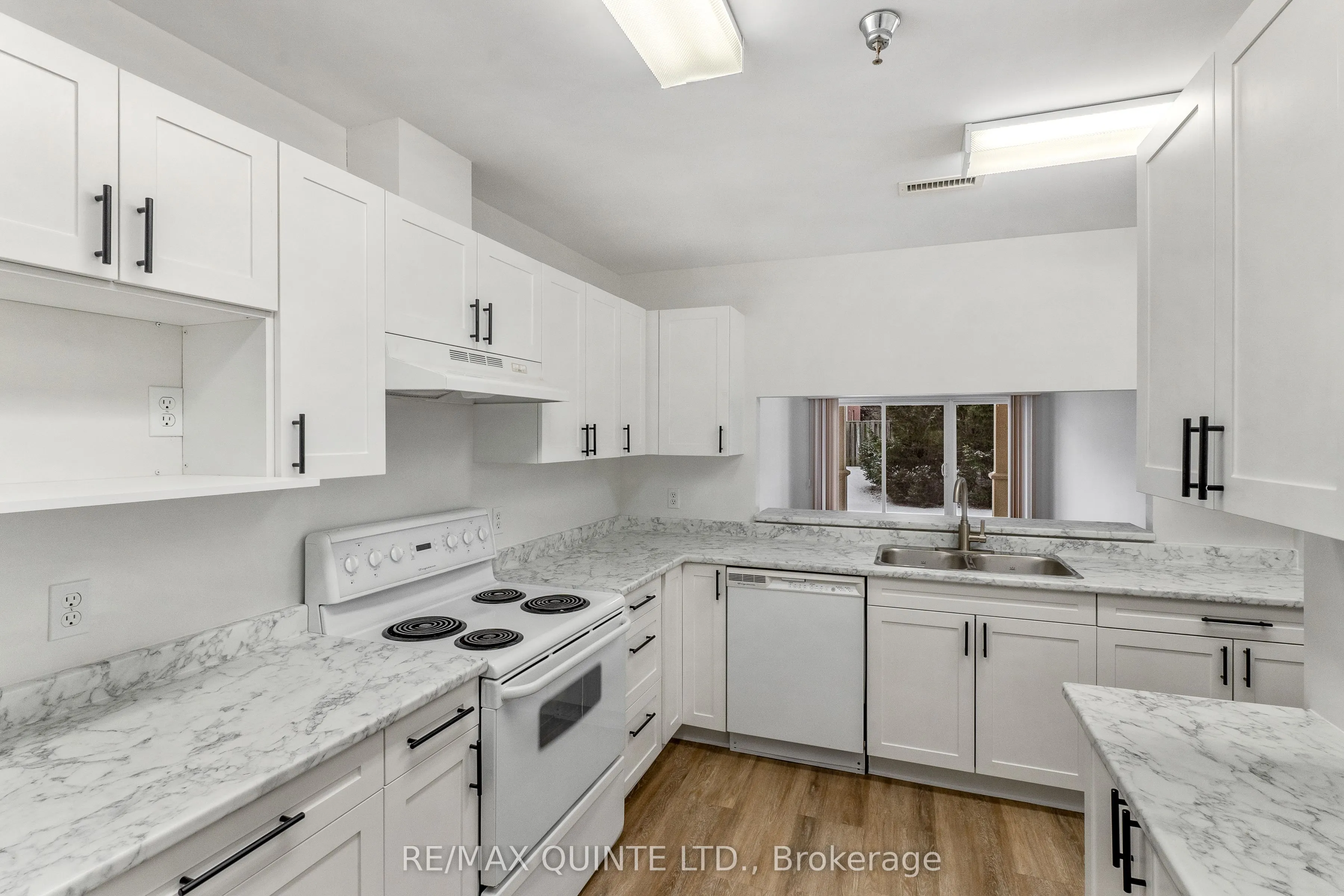 20 Fourth Avenue, #105