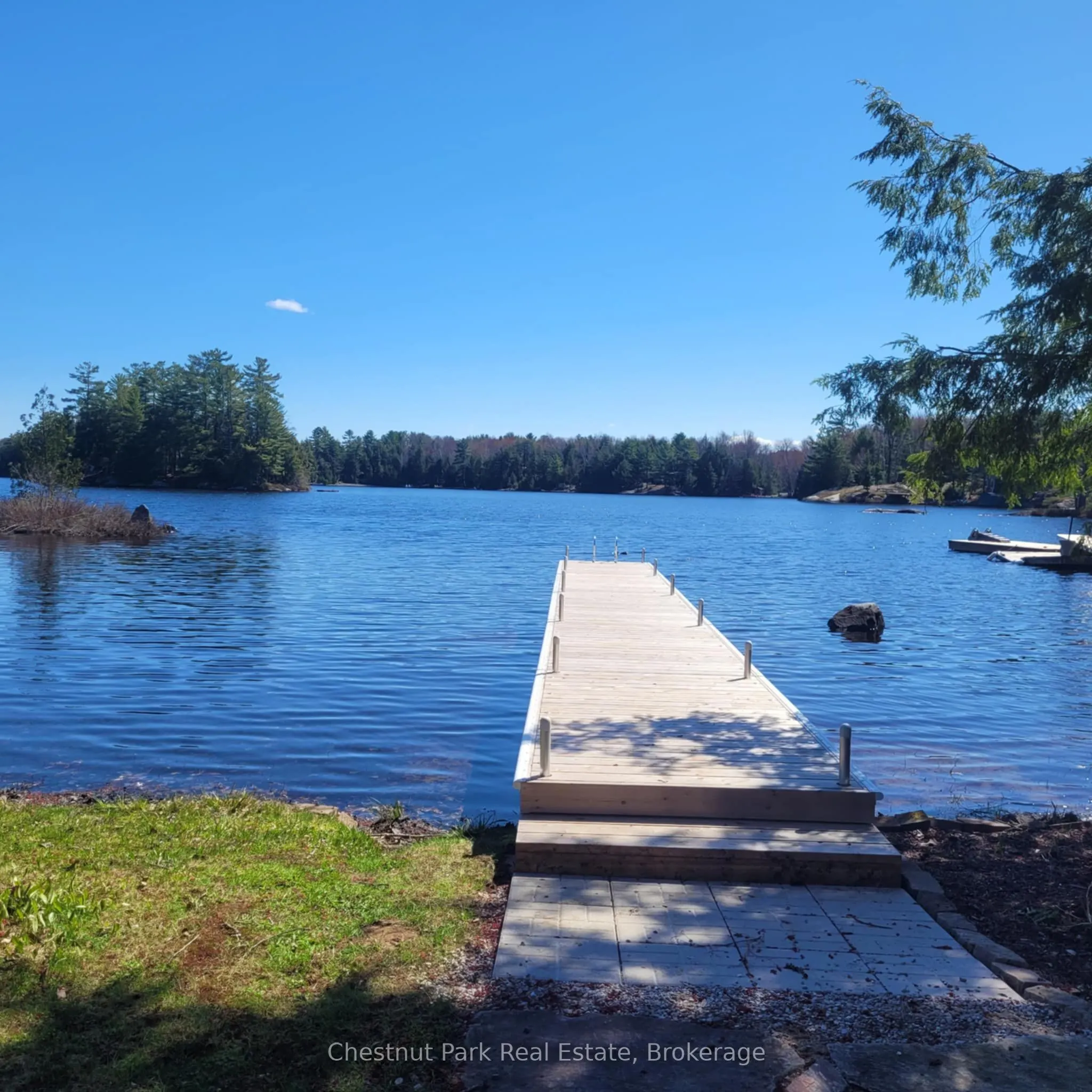 1183 Dickie Lake Road W