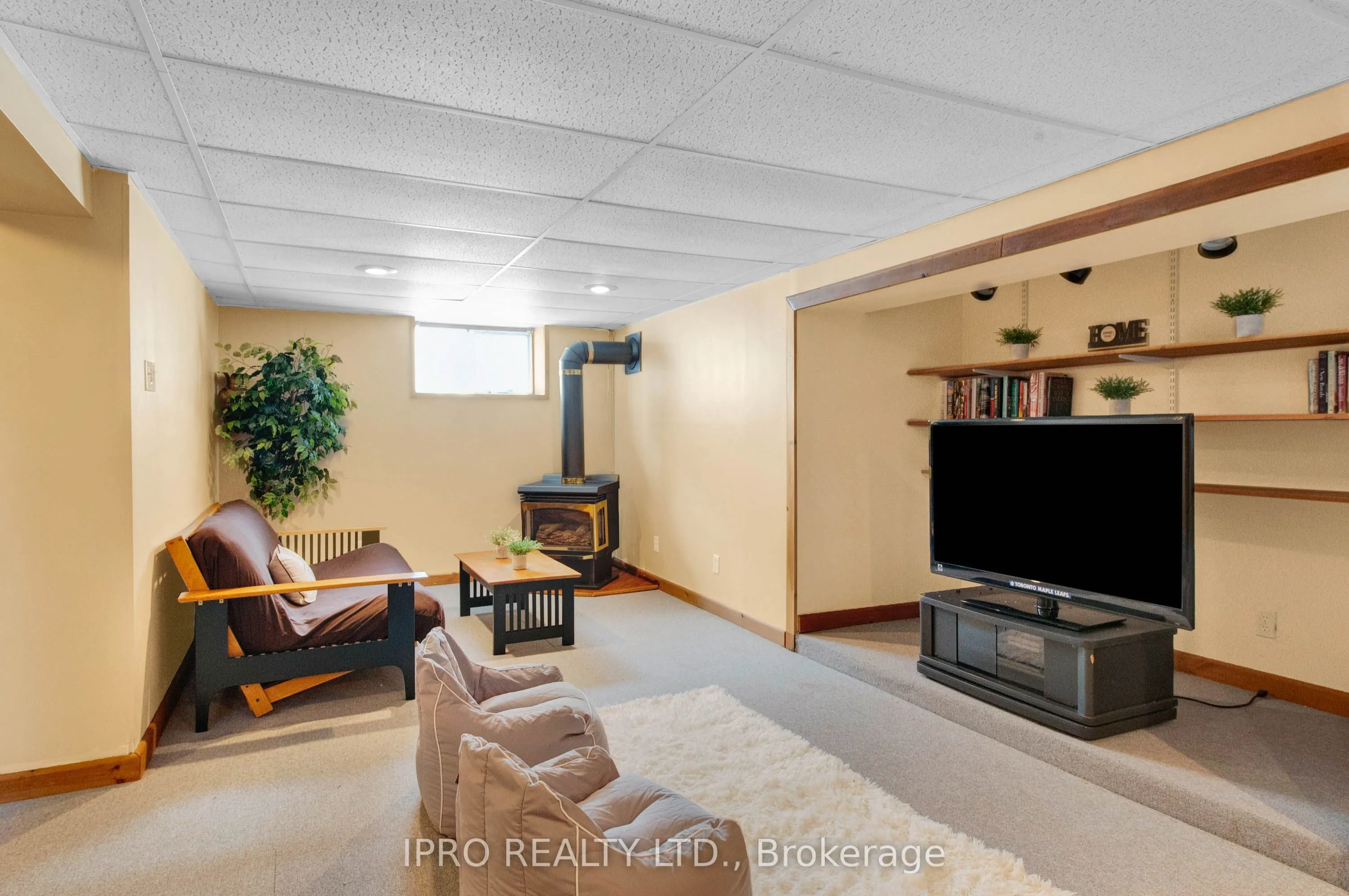 15 Millwood Road