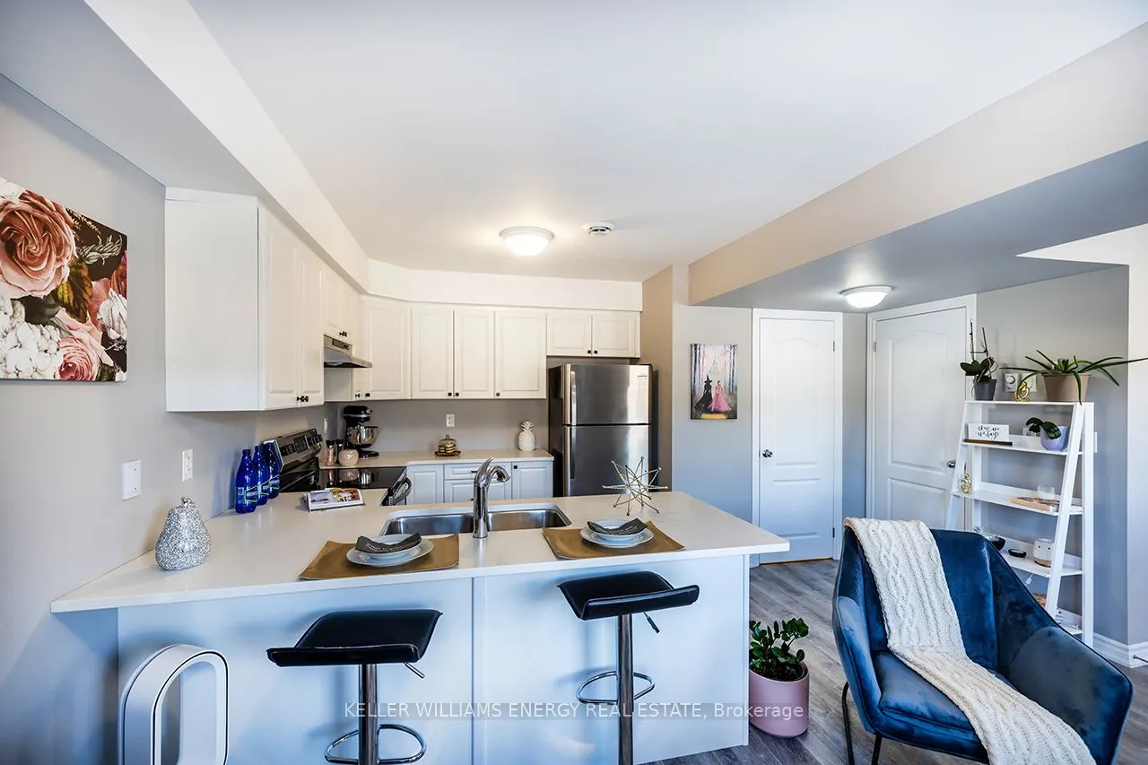 450 Lonsberry Drive, #310