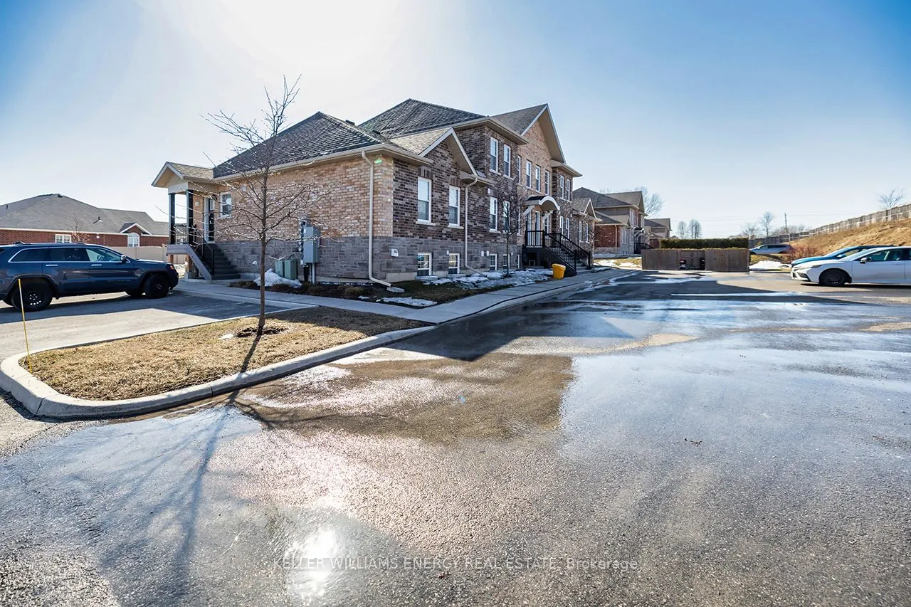 450 Lonsberry Drive, #310