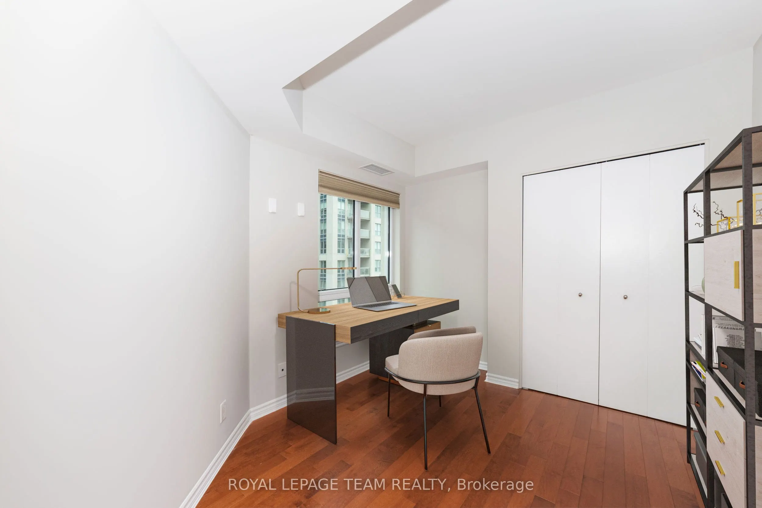 234 Rideau Street, #1404