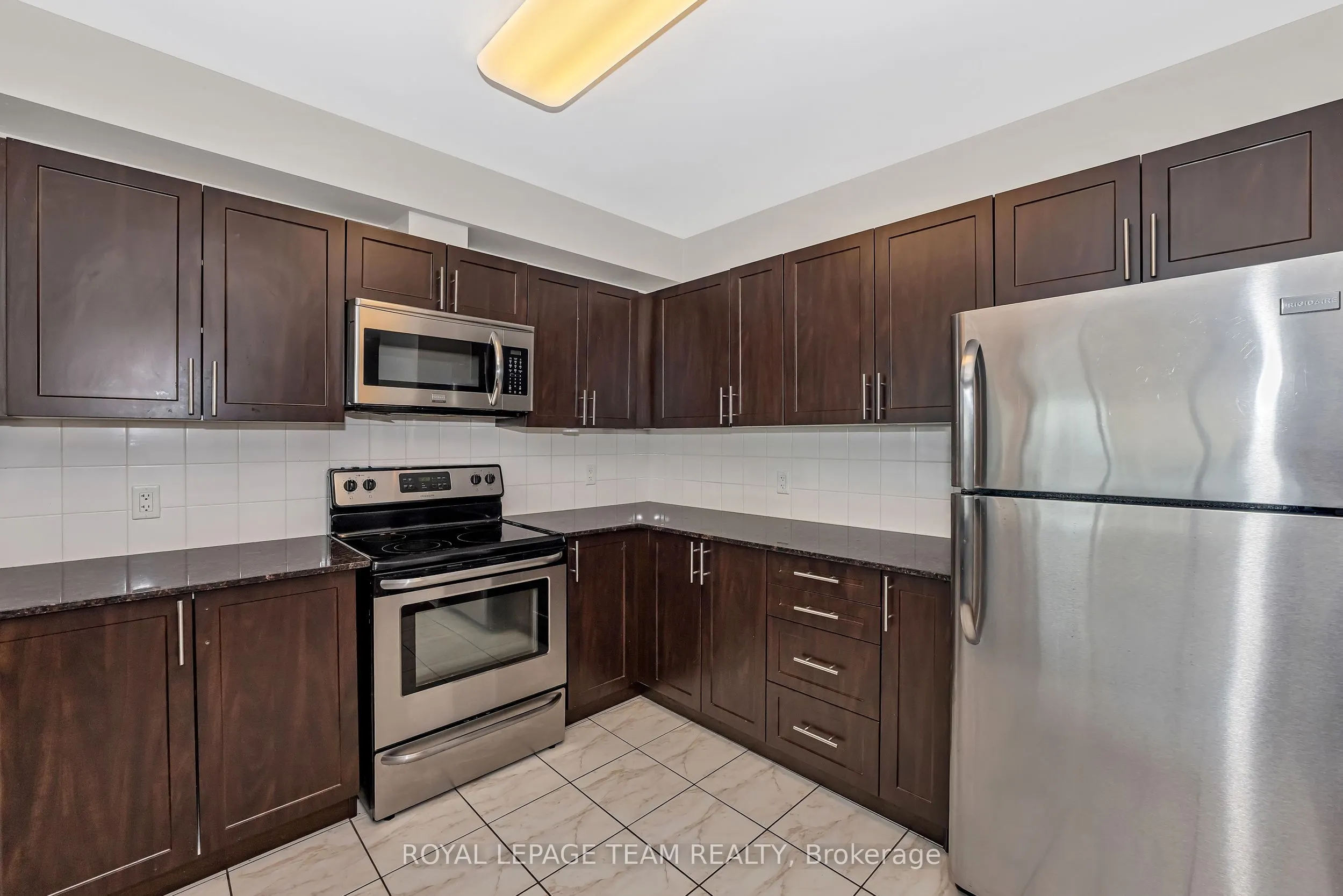 234 Rideau Street, #1404