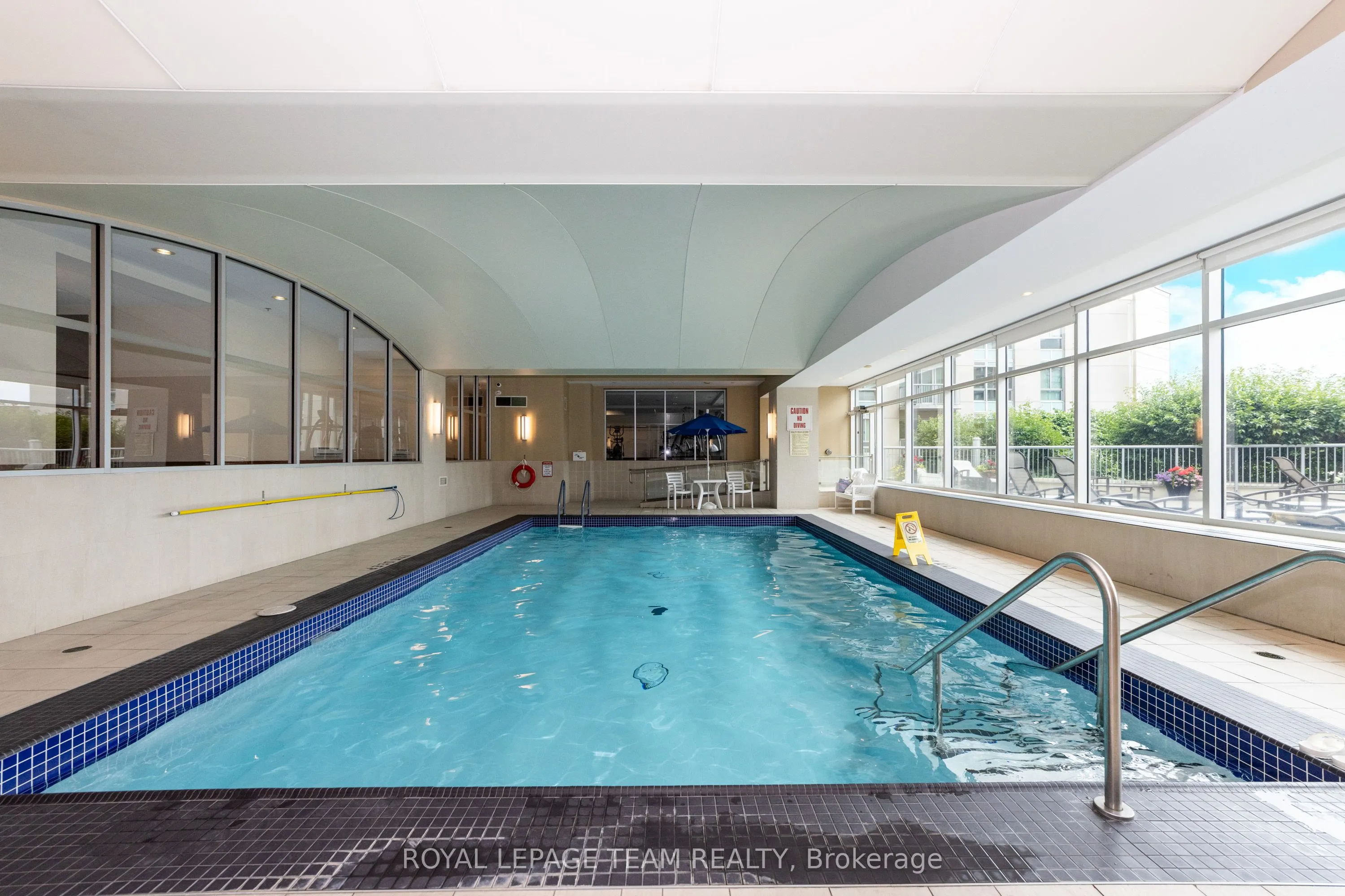 234 Rideau Street, #1404