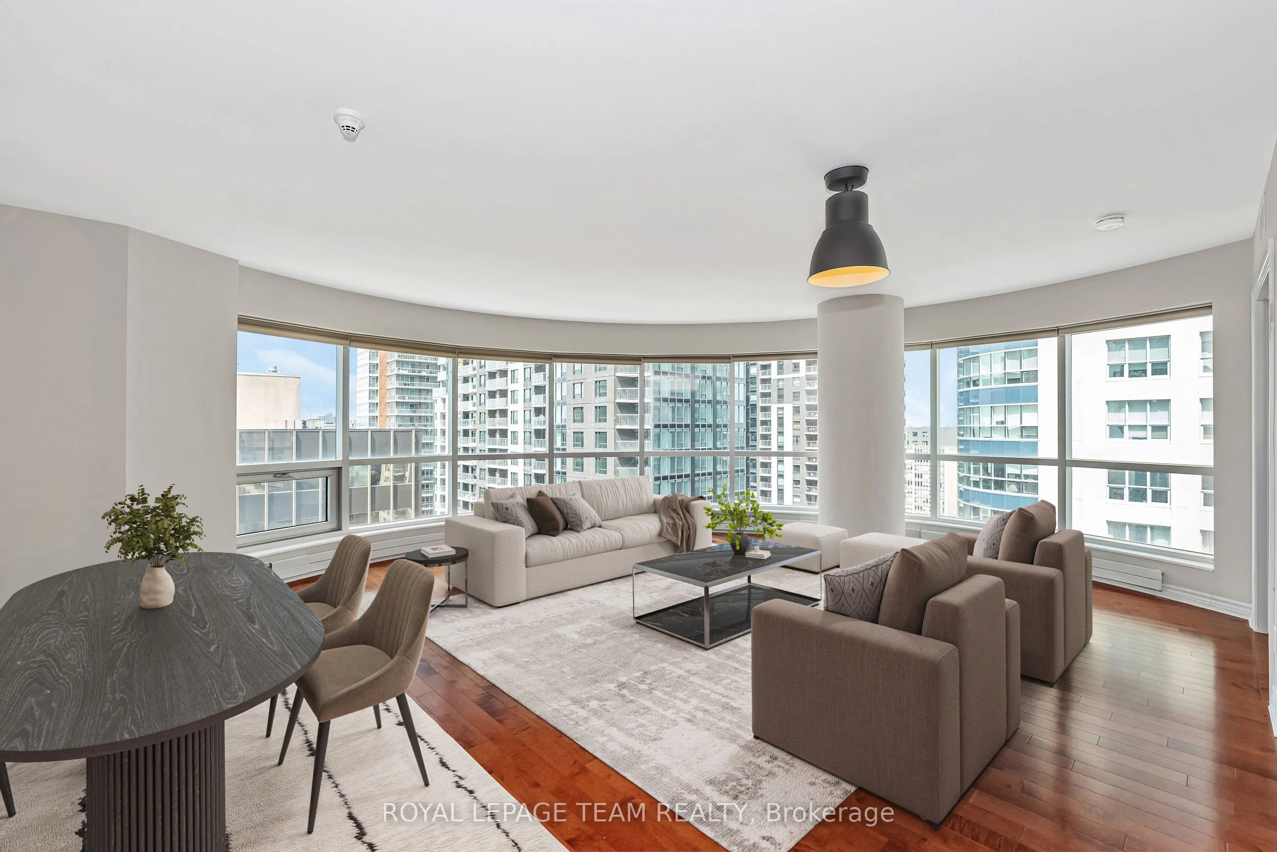 234 Rideau Street, #1404
