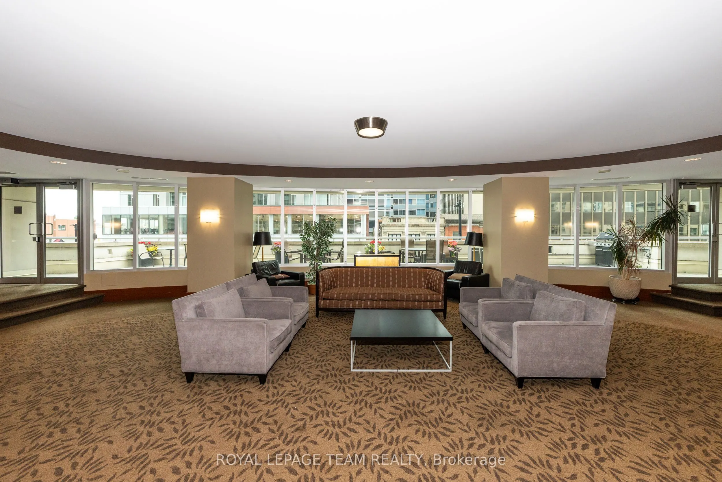 234 Rideau Street, #1404
