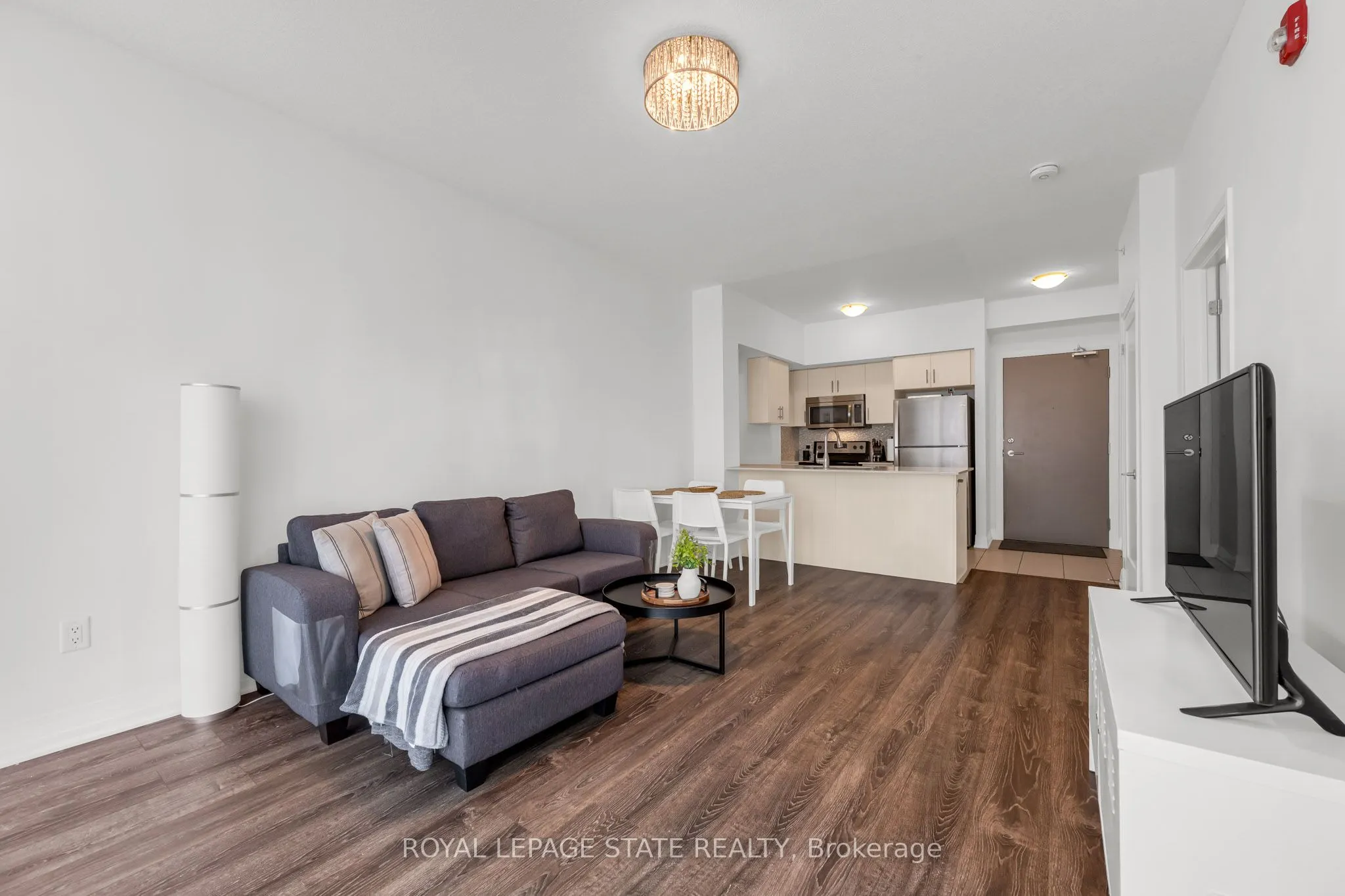 10 Concord Place, #416