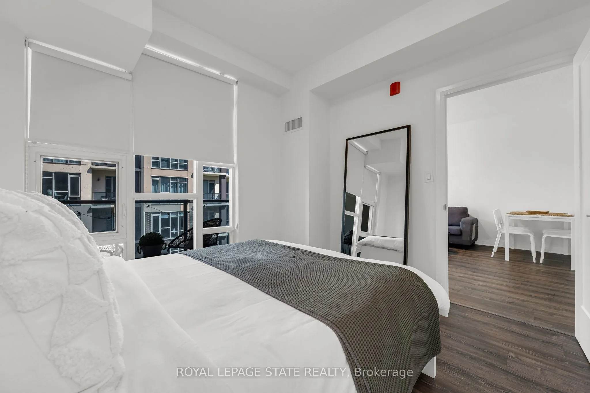 10 Concord Place, #416