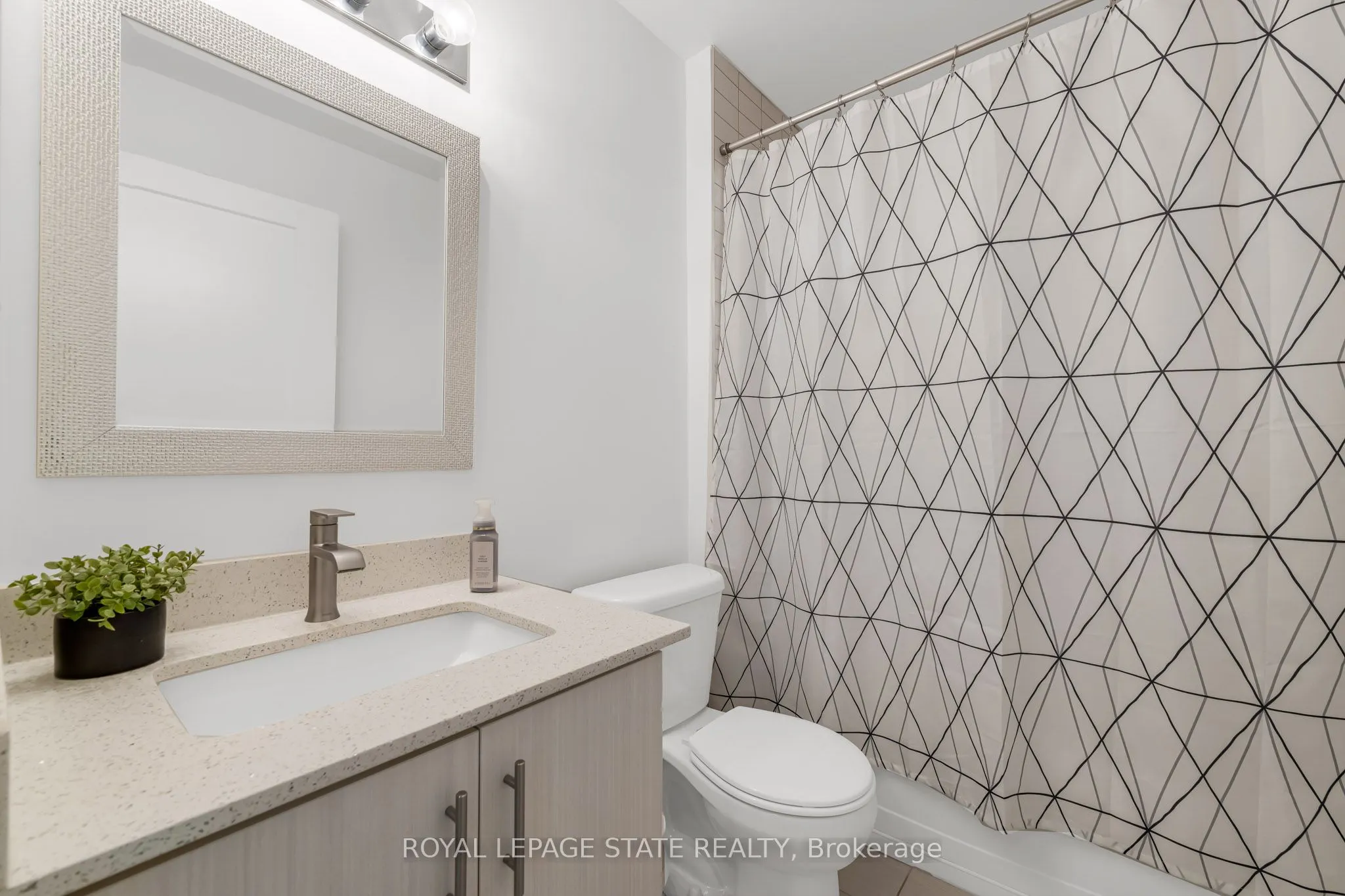 10 Concord Place, #416