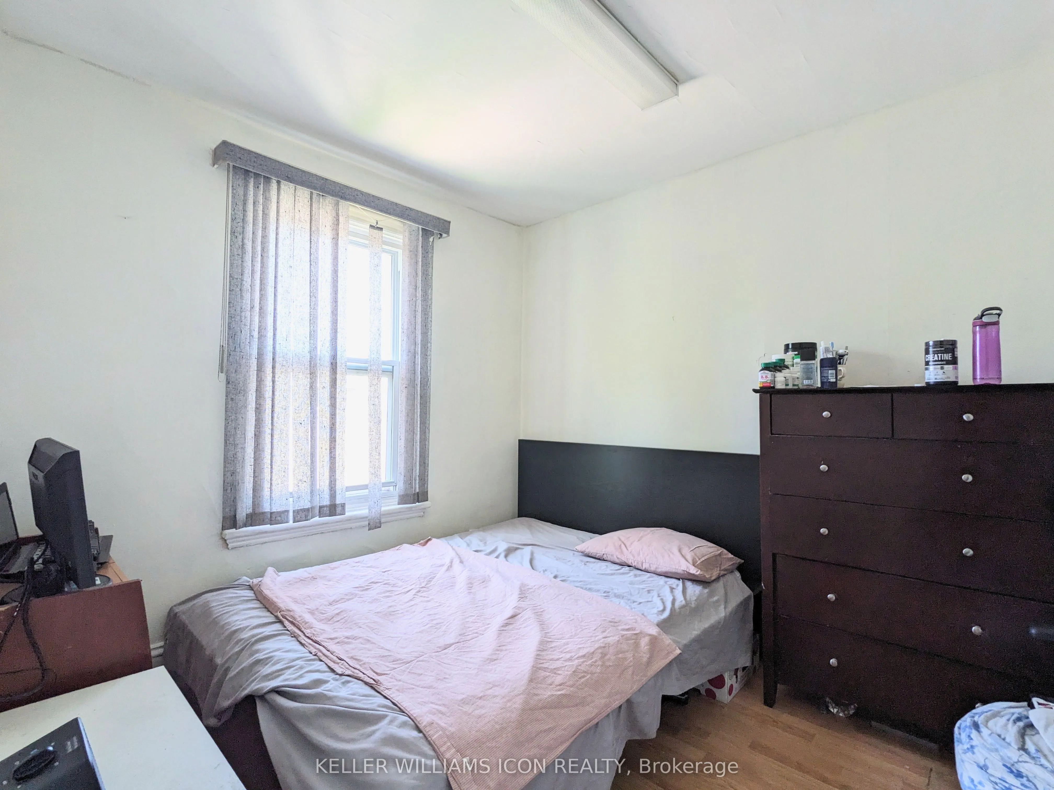 453 Catherine Street, #451 & 453