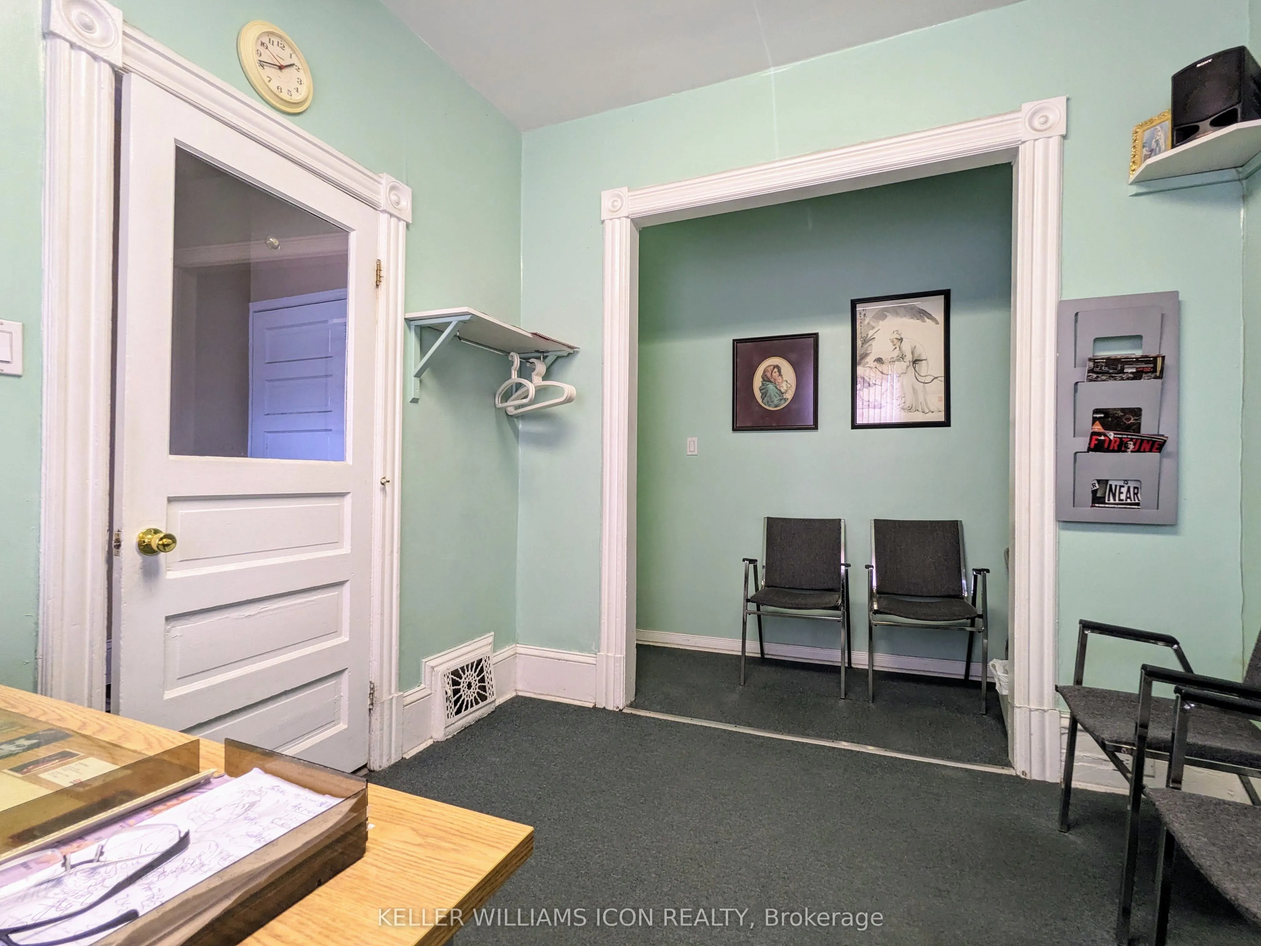 453 Catherine Street, #451 & 453