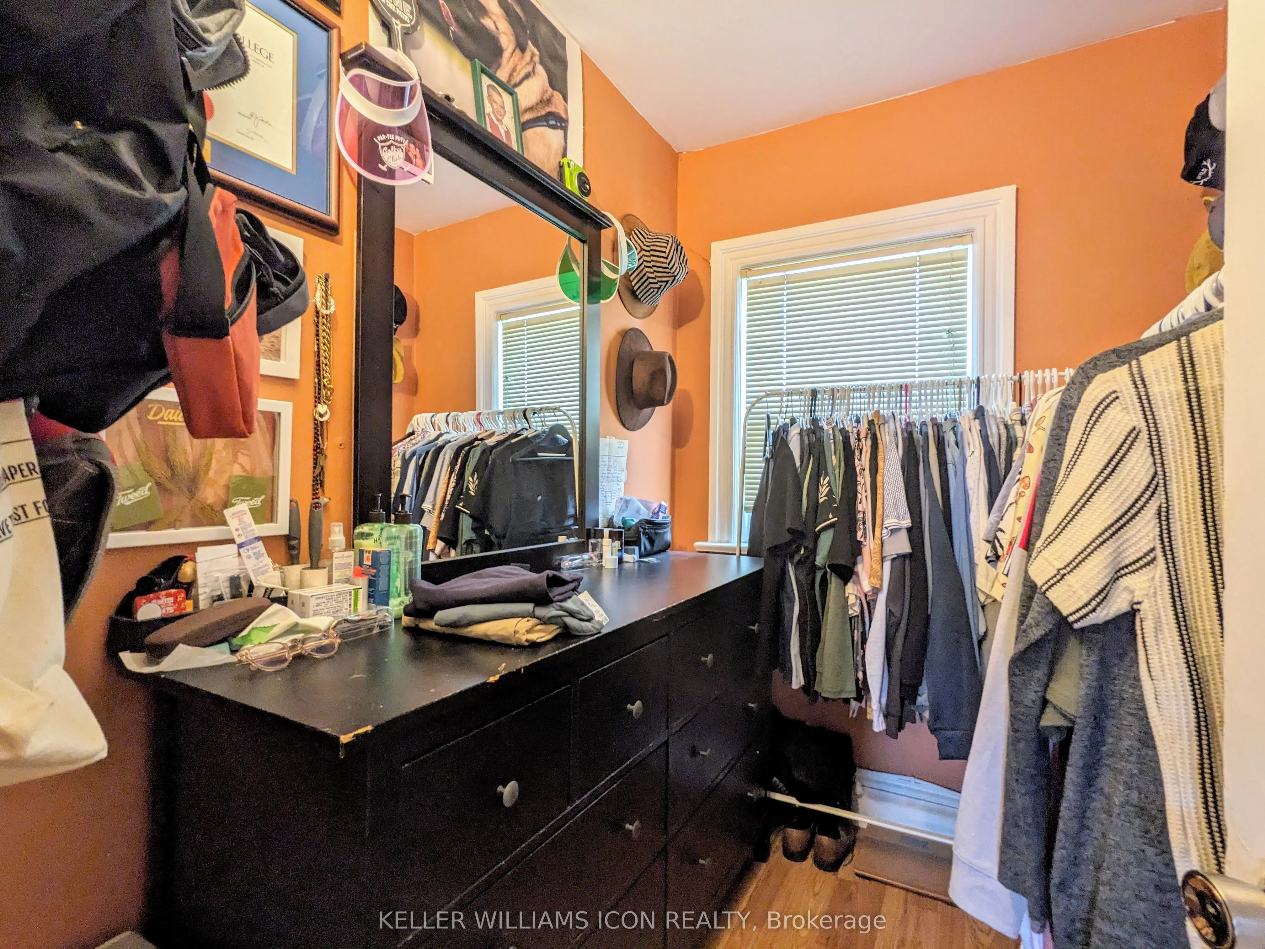 453 Catherine Street, #451 & 453
