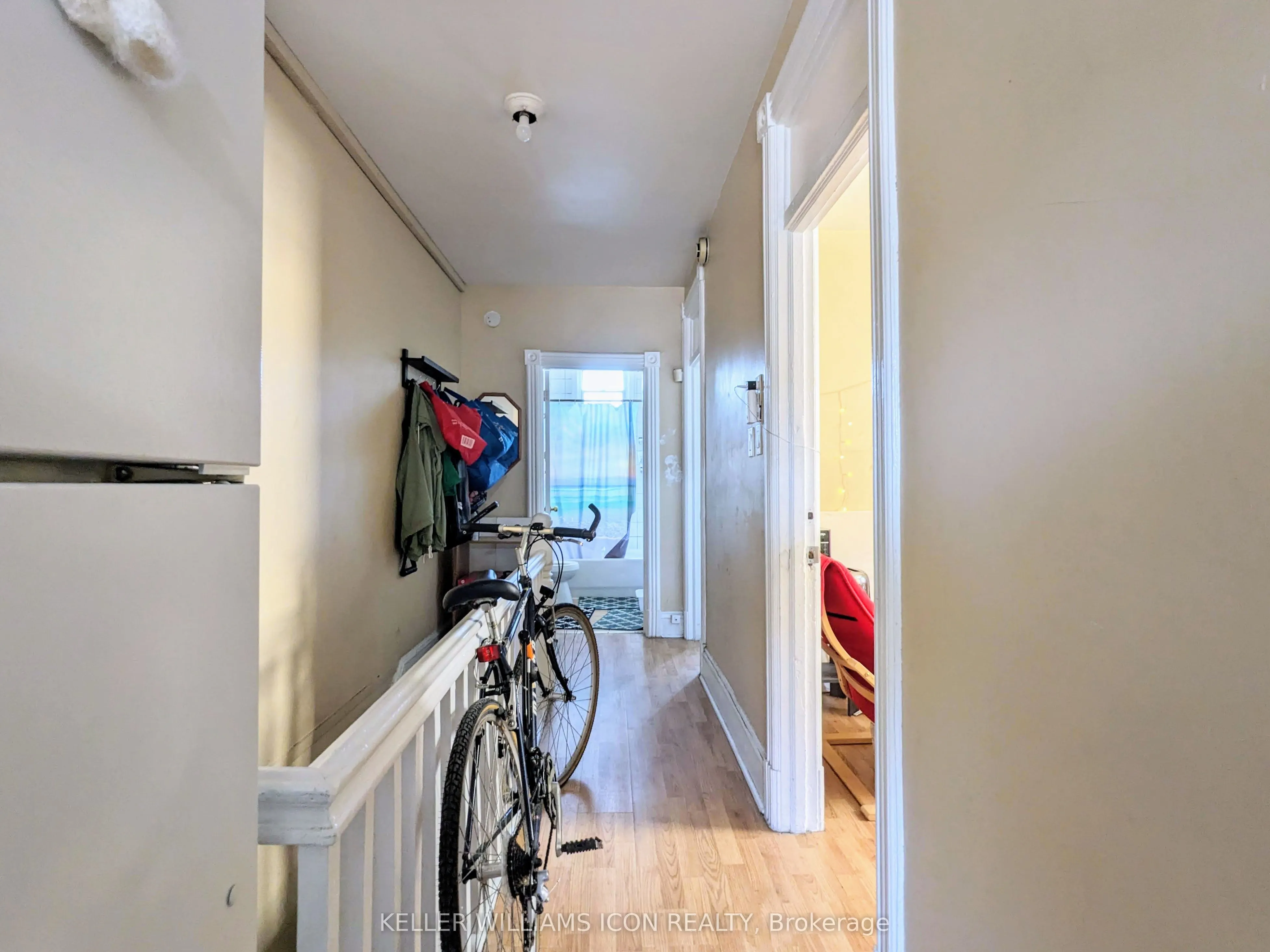453 Catherine Street, #451 & 453