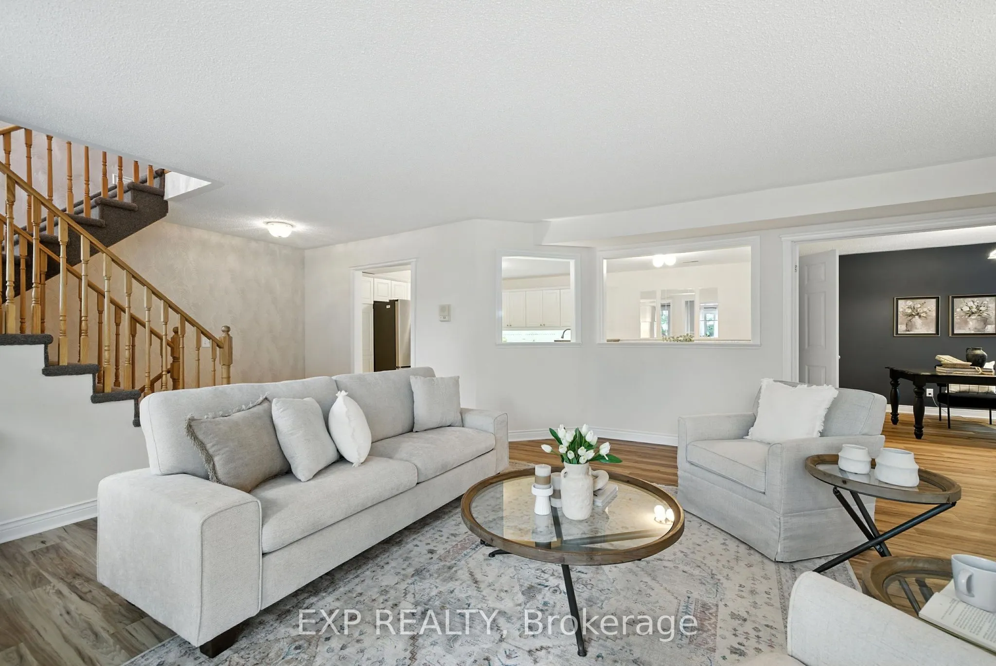 245 Elgin Street W, #511