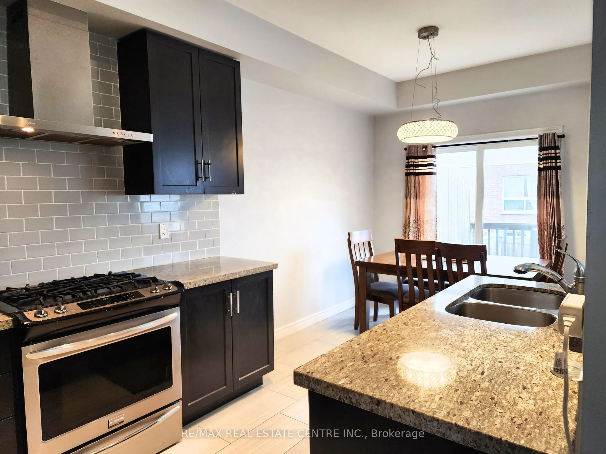 8 Lakelawn Road, #54