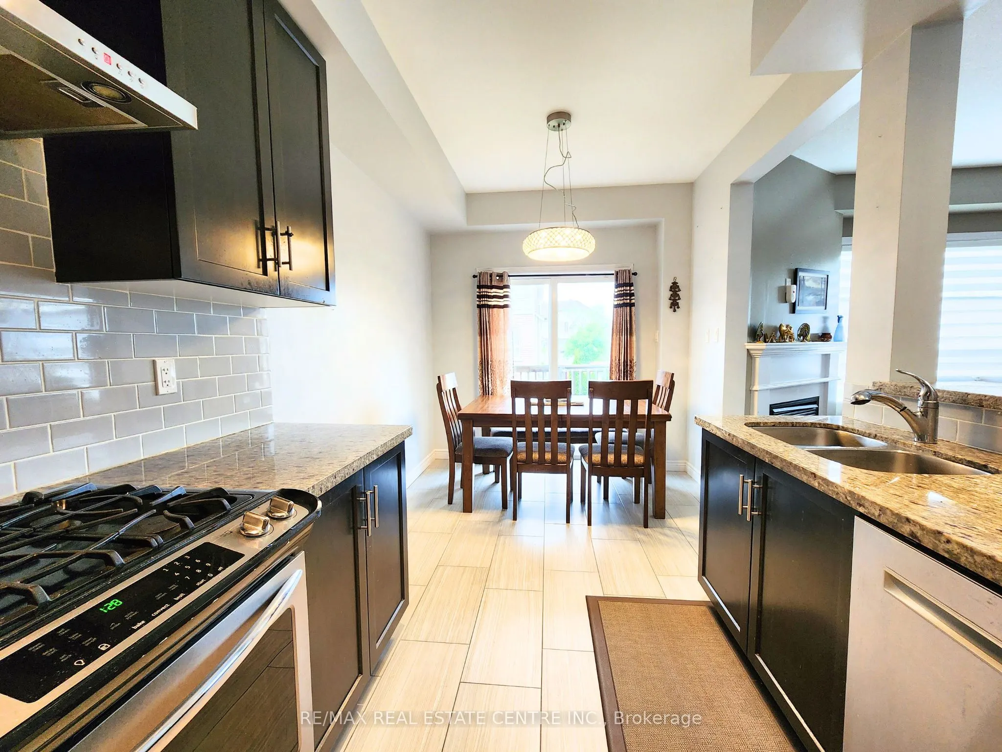 8 Lakelawn Road, #54