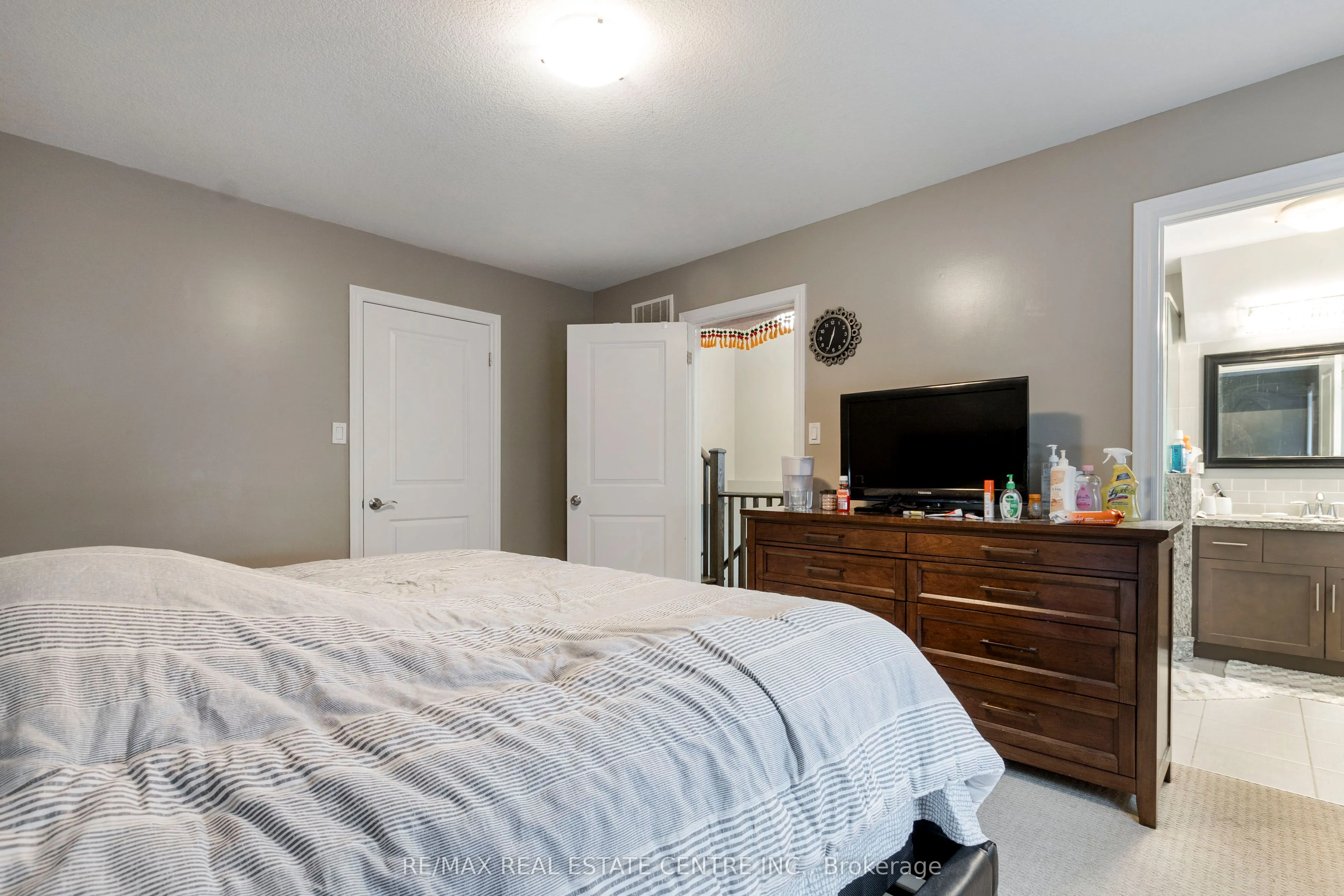 8 Lakelawn Road, #54
