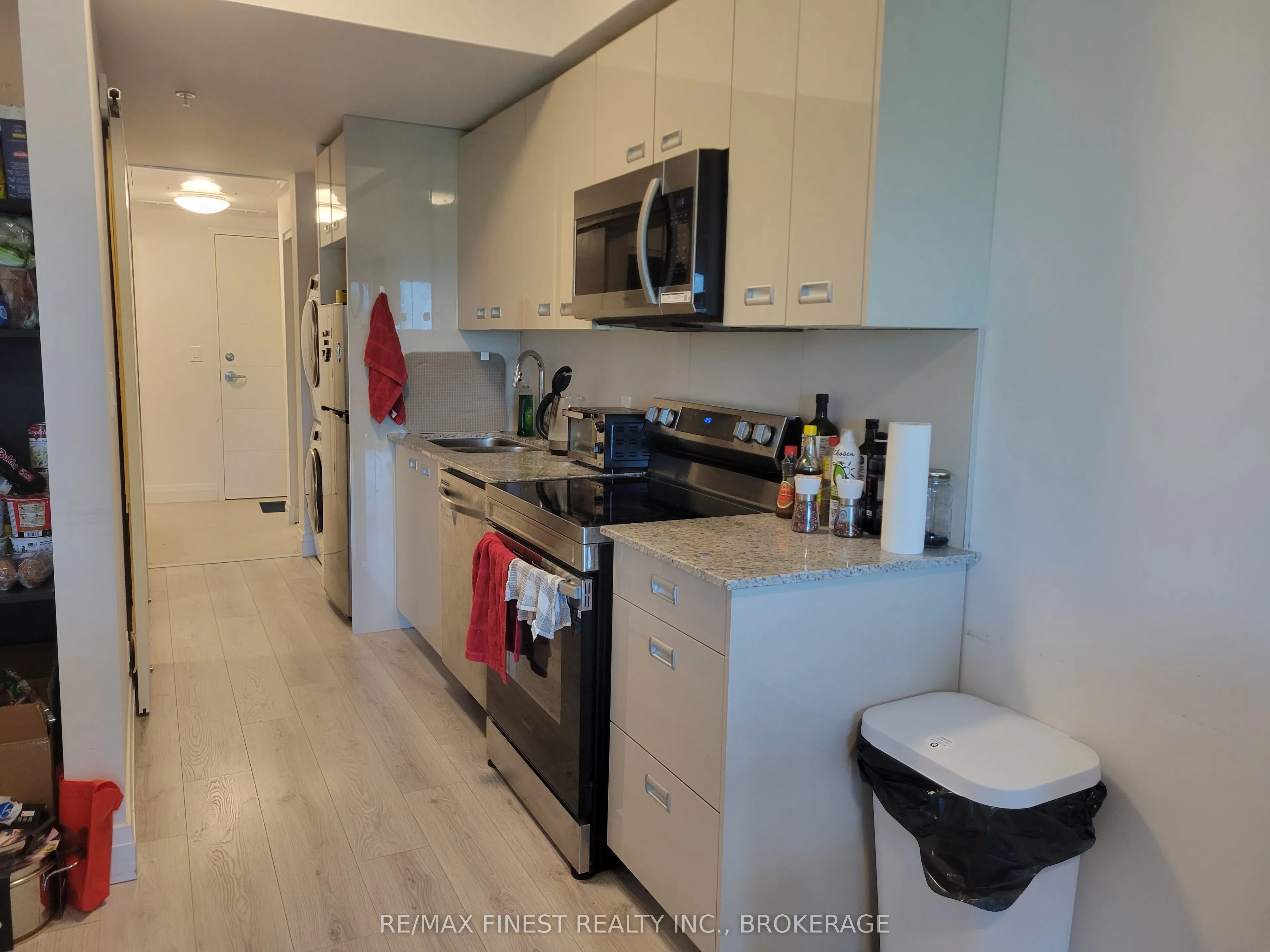 652 Princess Street, #622