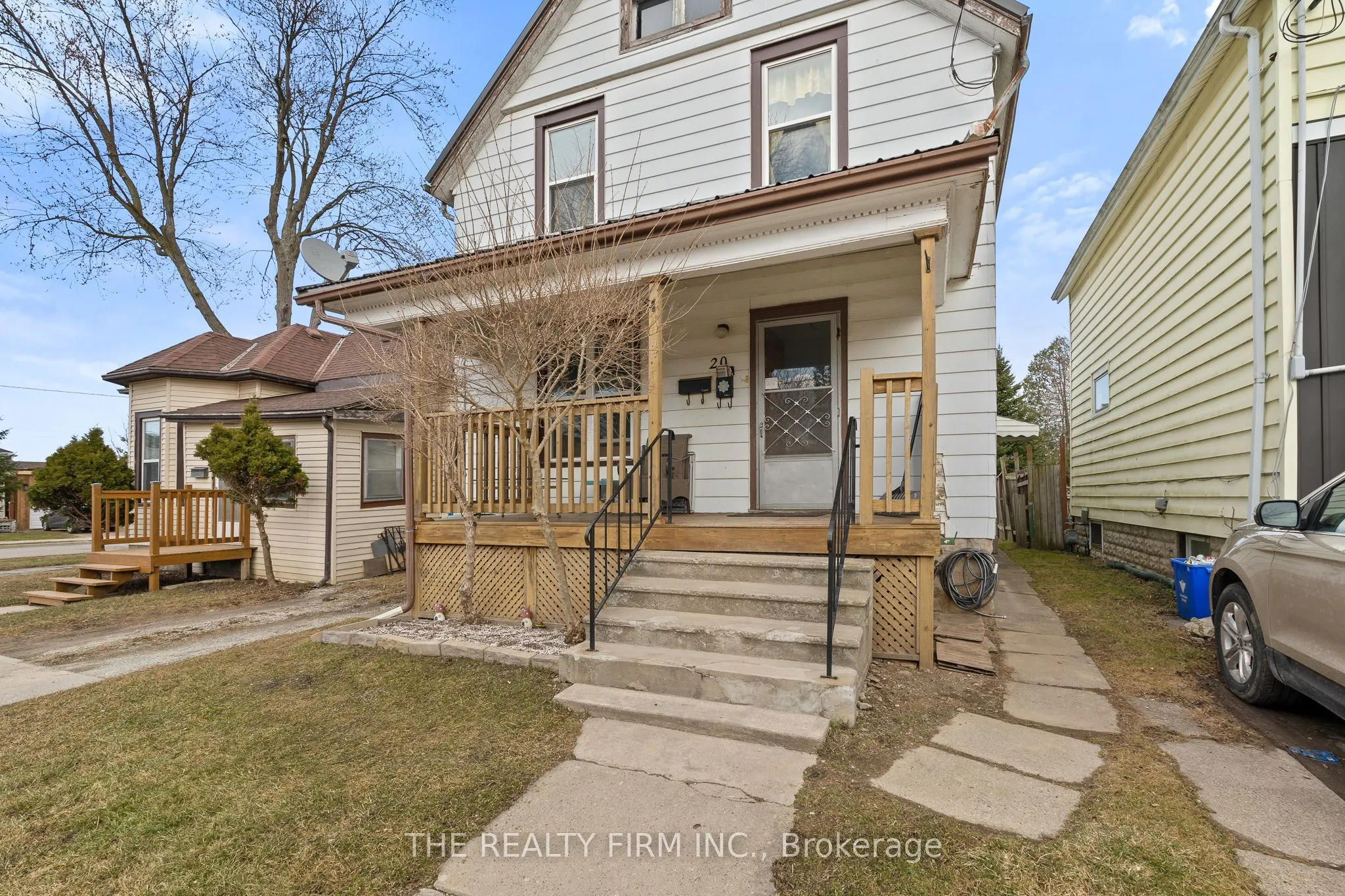 20 Fourth Avenue