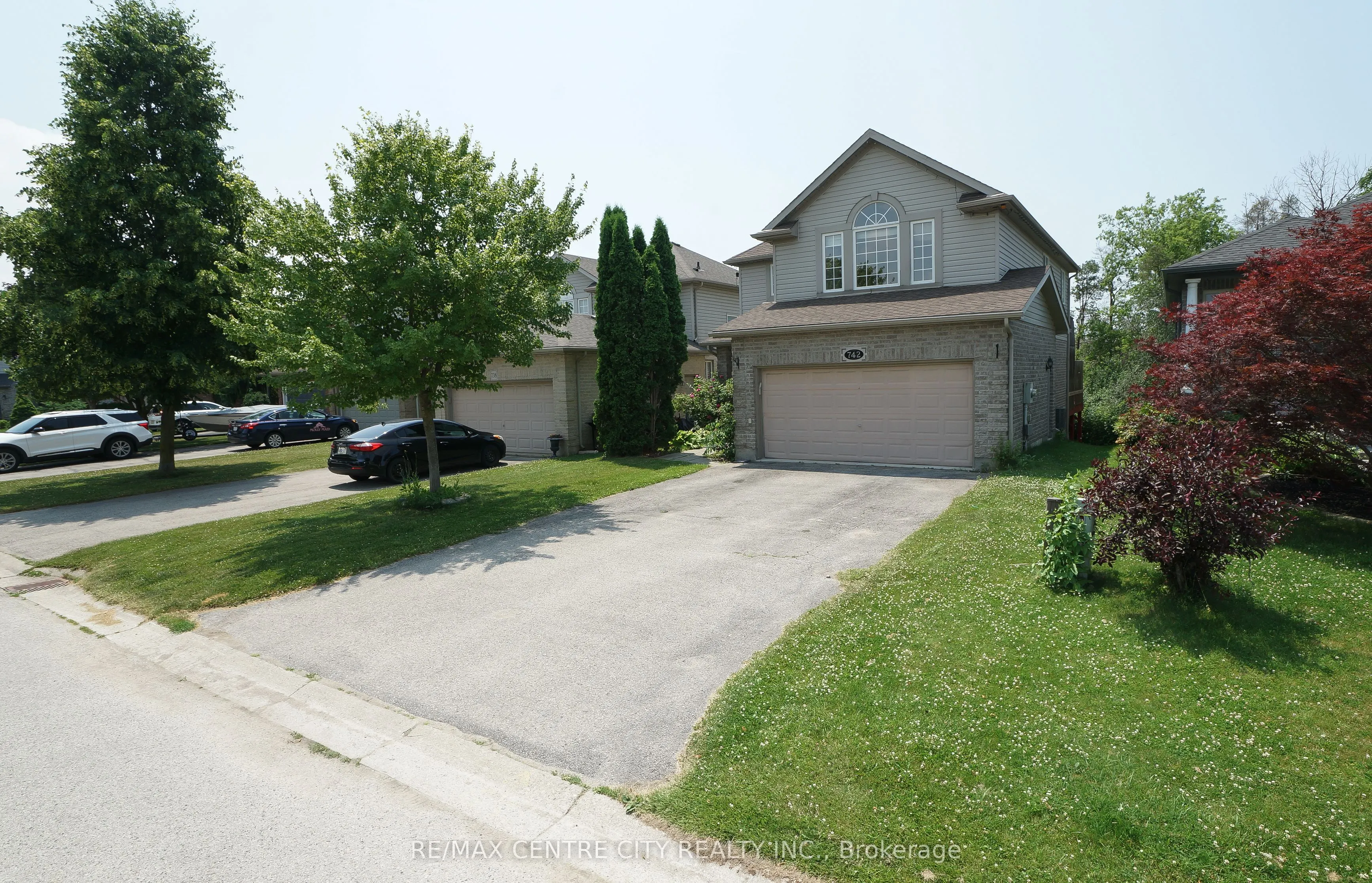 742 Marigold Street