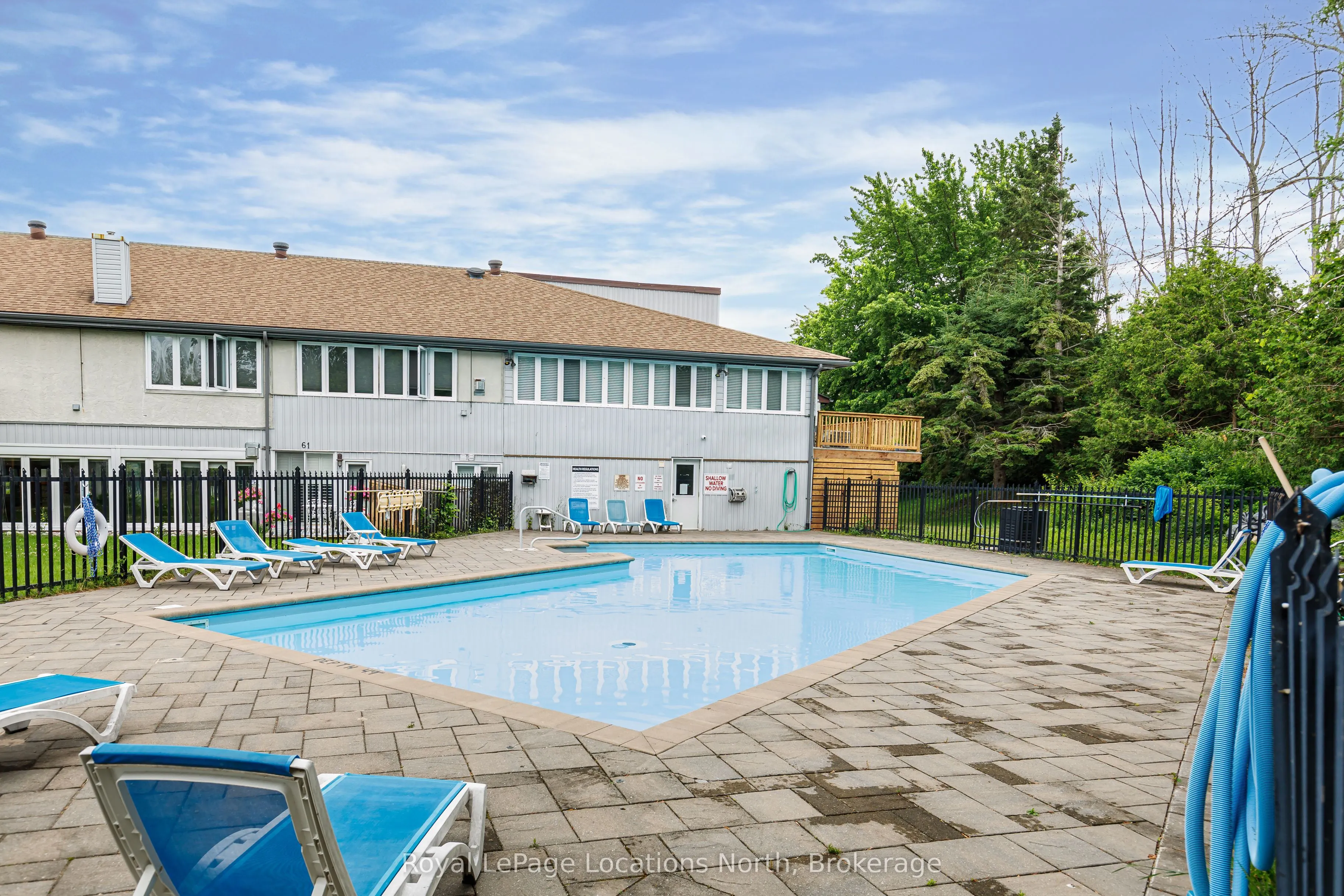 209472 26 Highway, #Unit 18