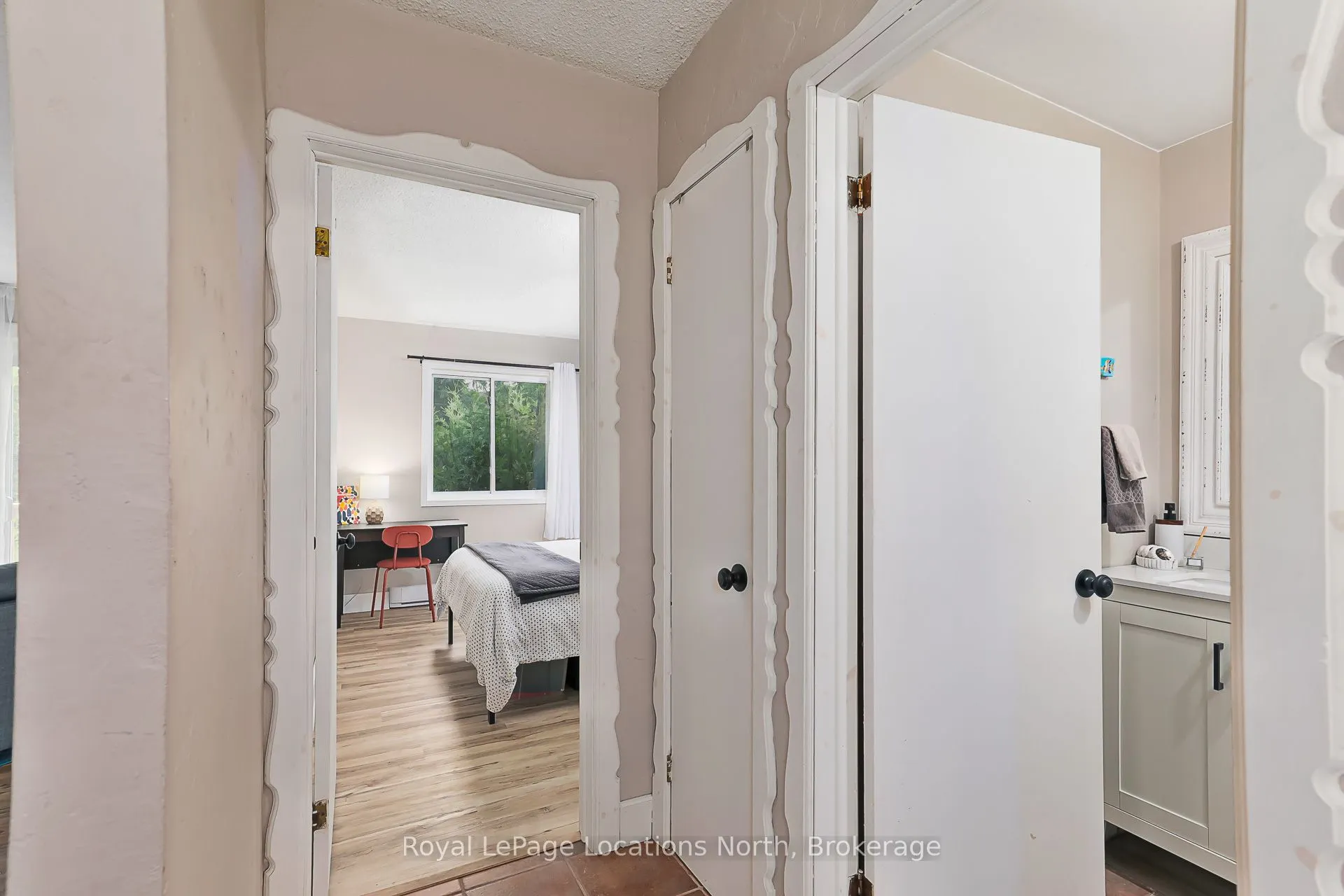 209472 26 Highway, #Unit 18