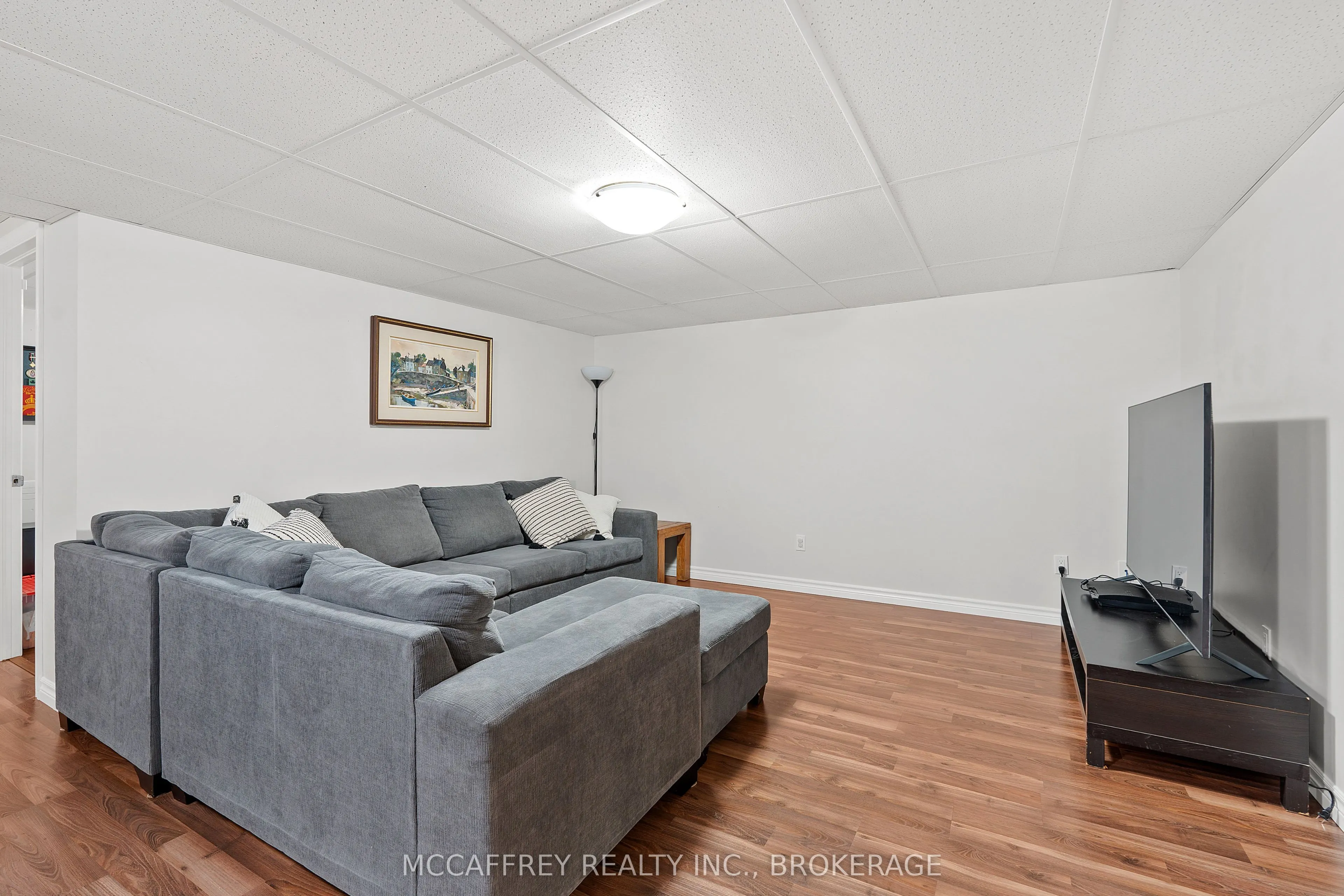 37 Kanvers Way