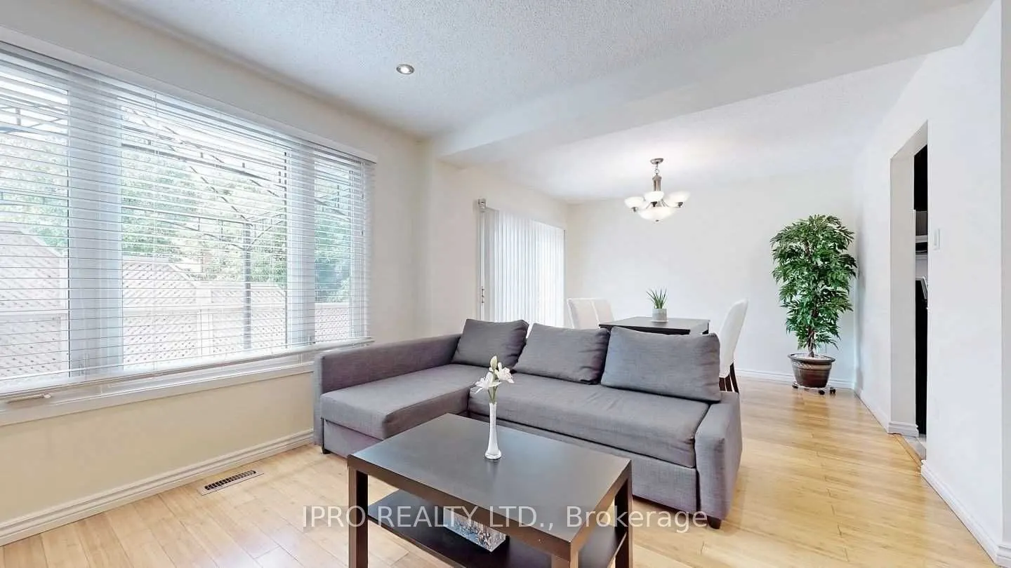 51 Russet Court